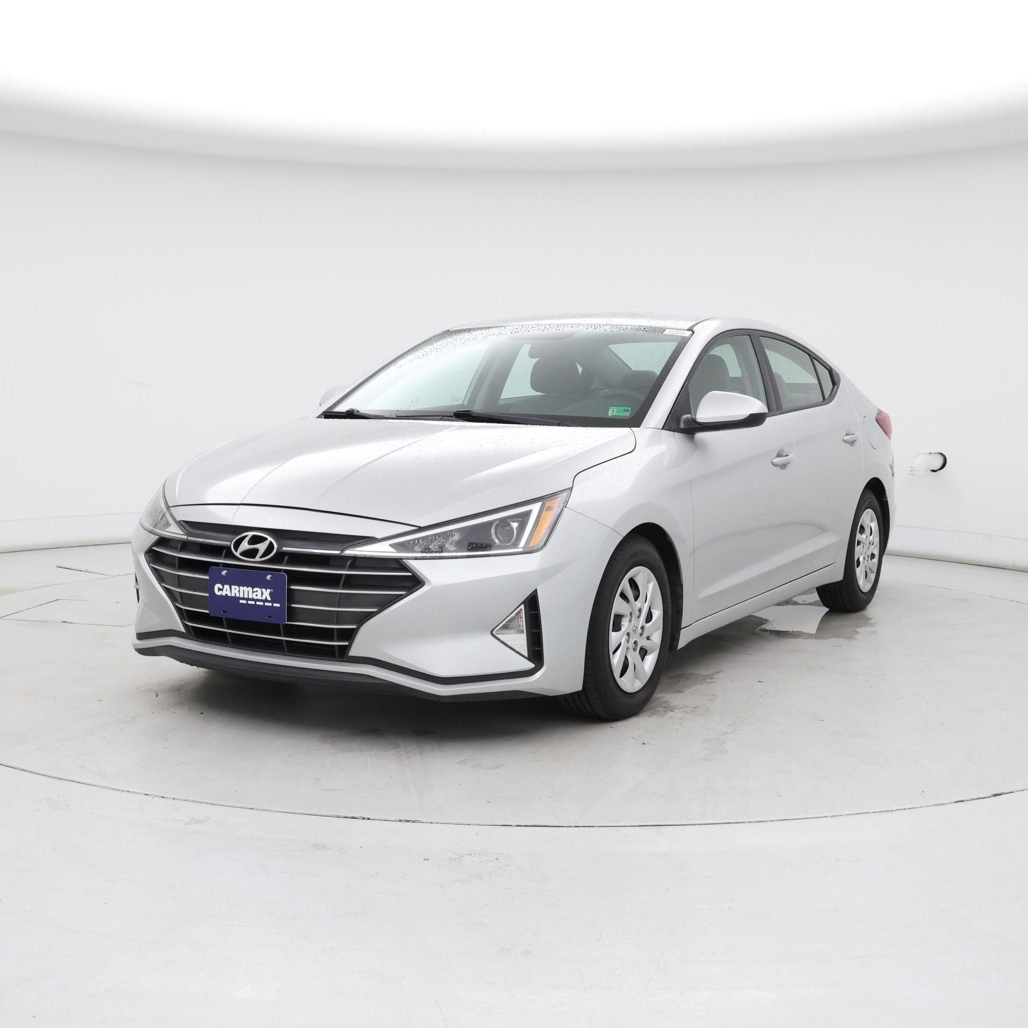 Thumbnail: 2019 Hyundai Elantra - 4