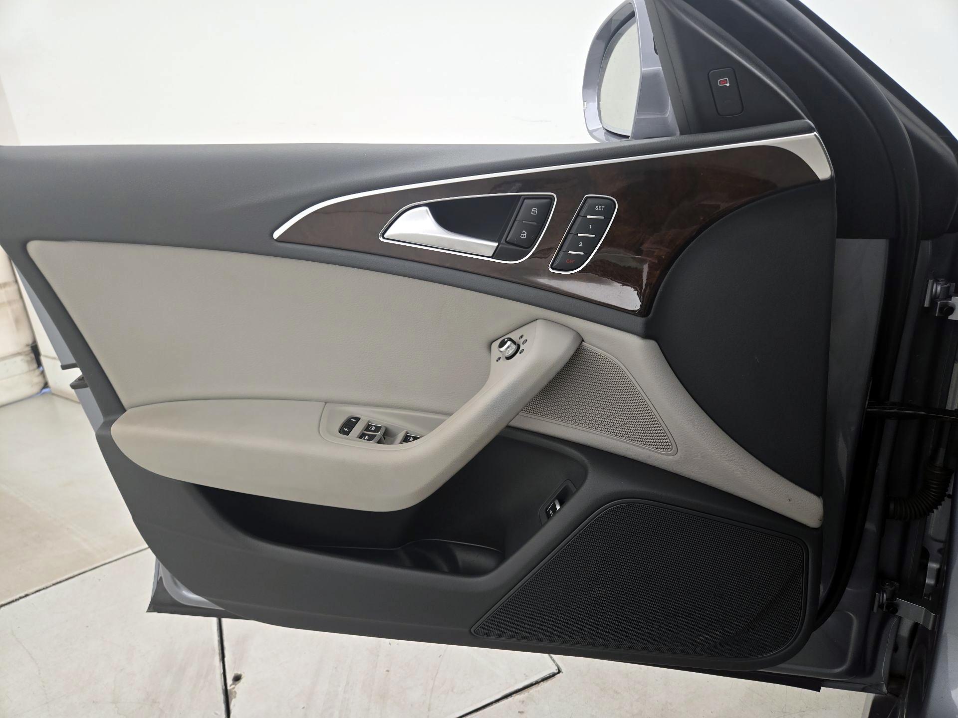 Thumbnail: 2016 Audi A6 - 12
