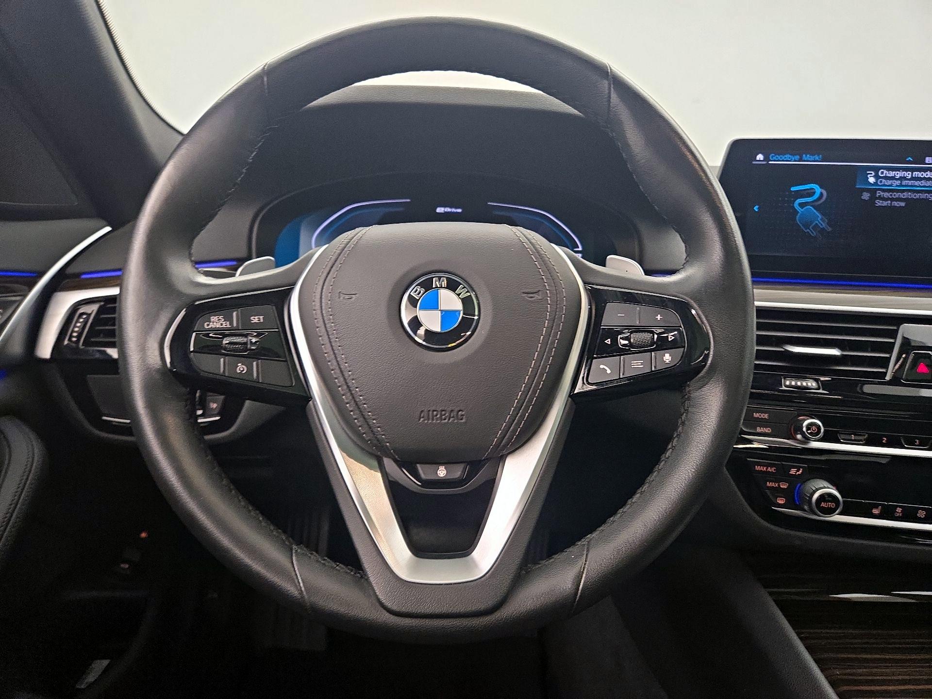 Thumbnail: 2020 BMW 5 Series - 10