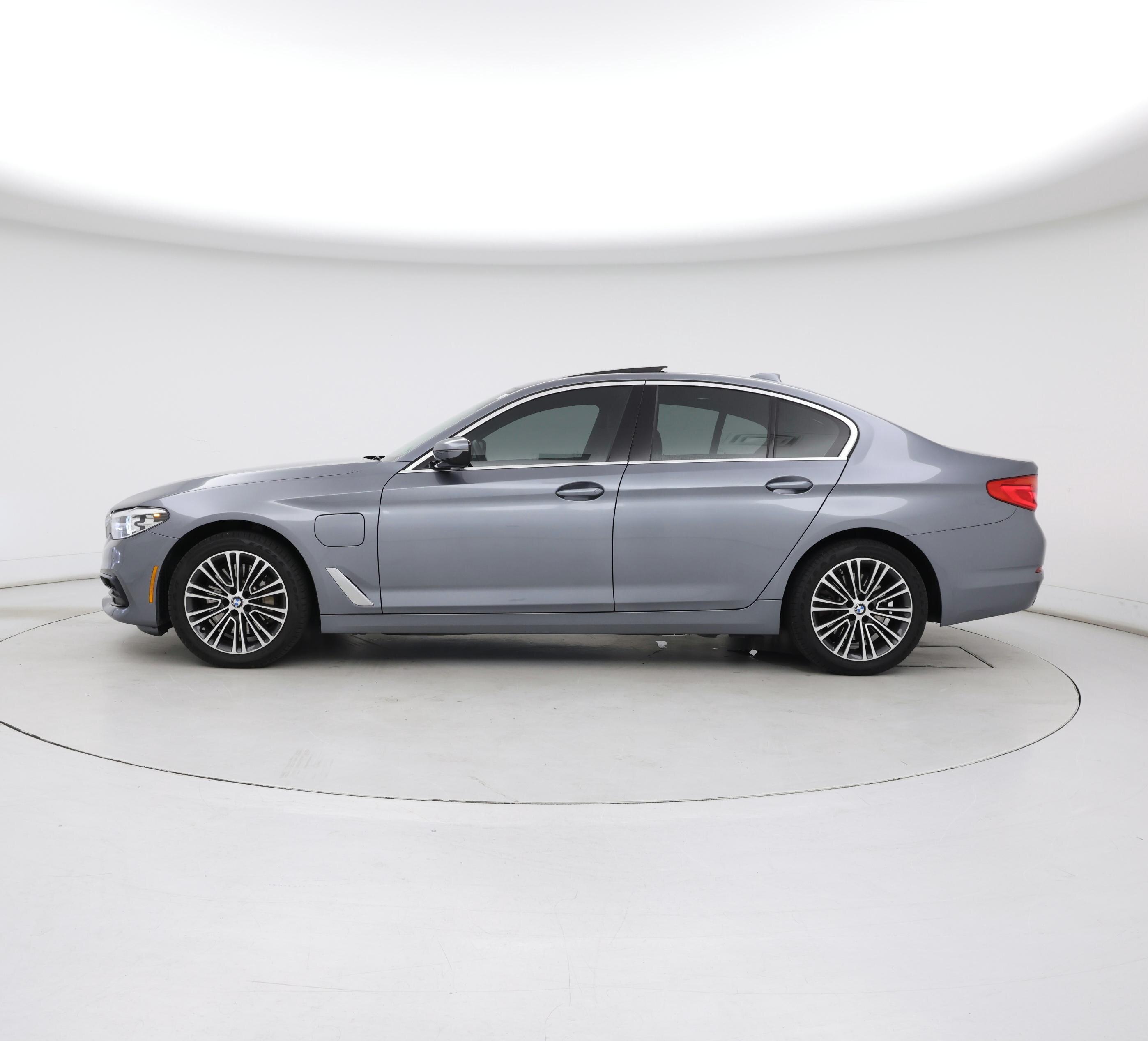 Thumbnail: 2020 BMW 5 Series - 3