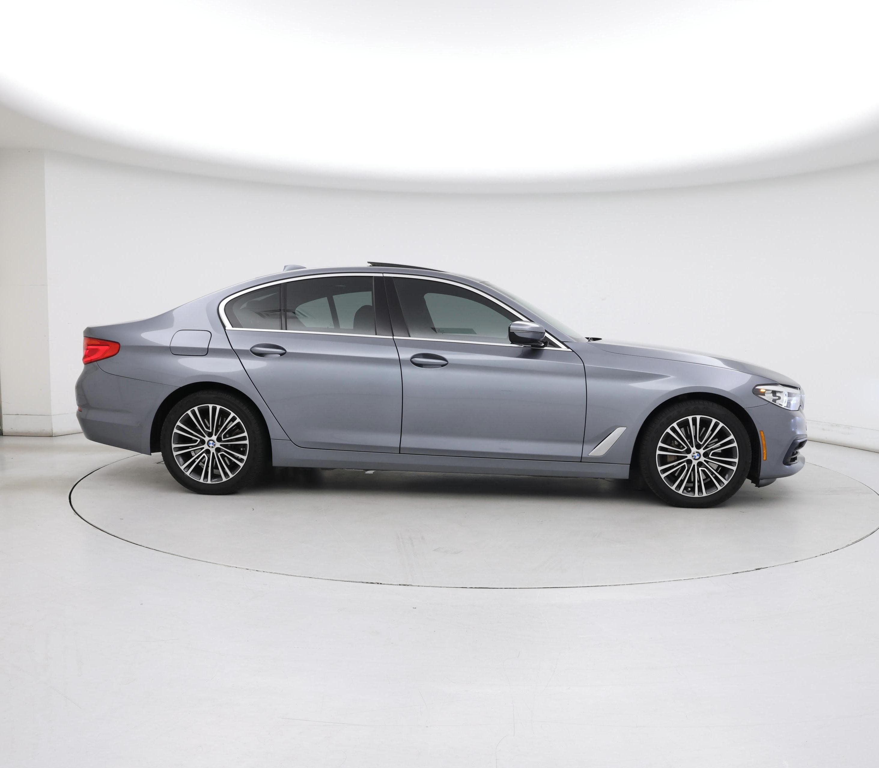 Thumbnail: 2020 BMW 5 Series - 7