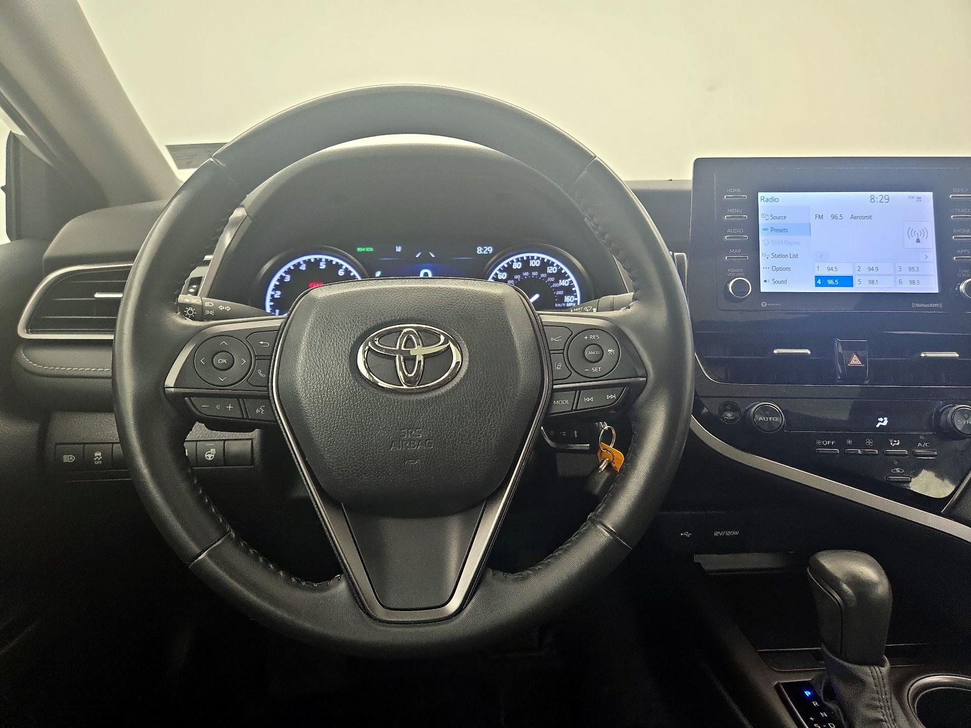 Thumbnail: 2023 Toyota Camry - 10