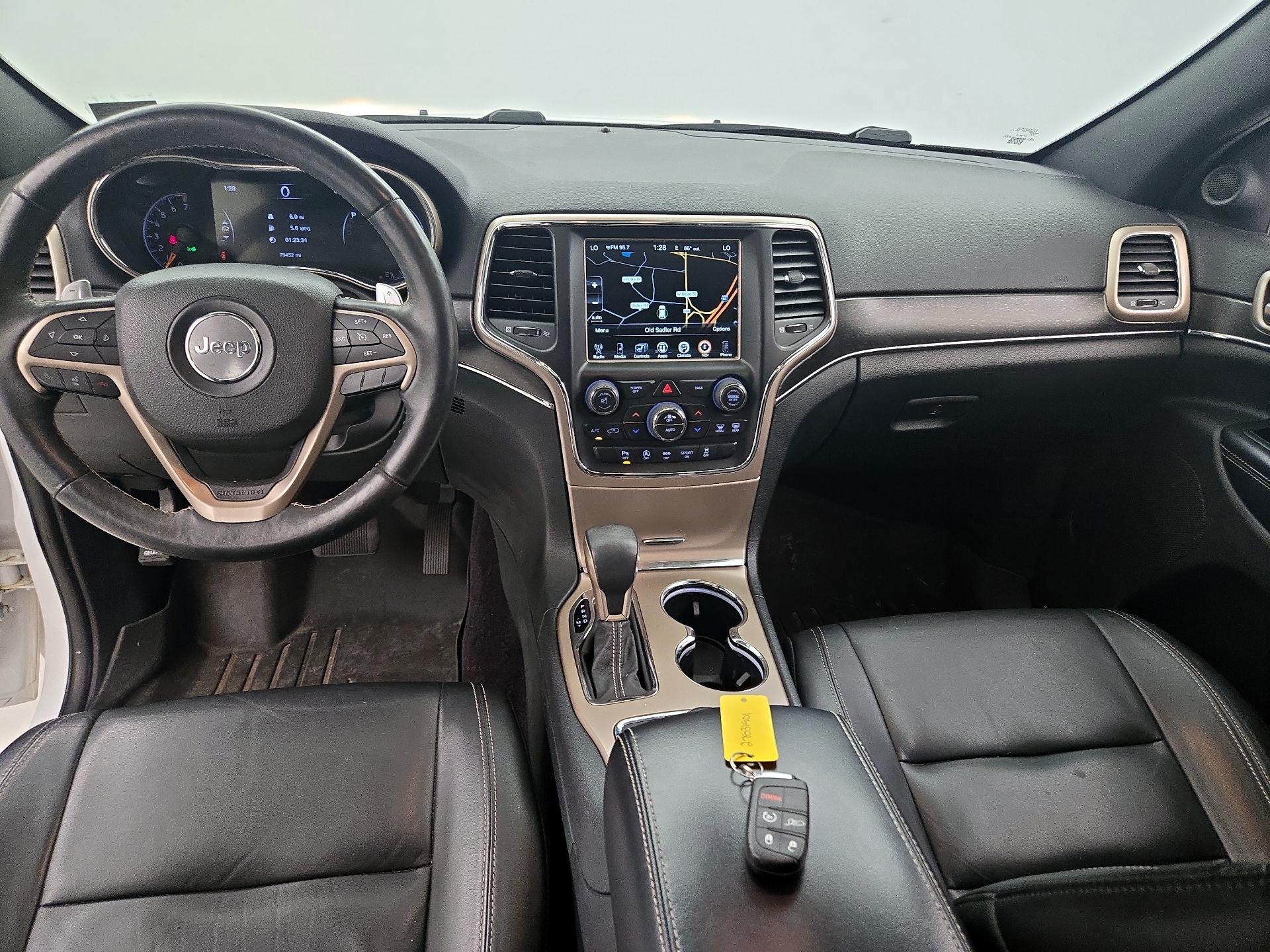 Thumbnail: 2017 Jeep Grand Cherokee - 9