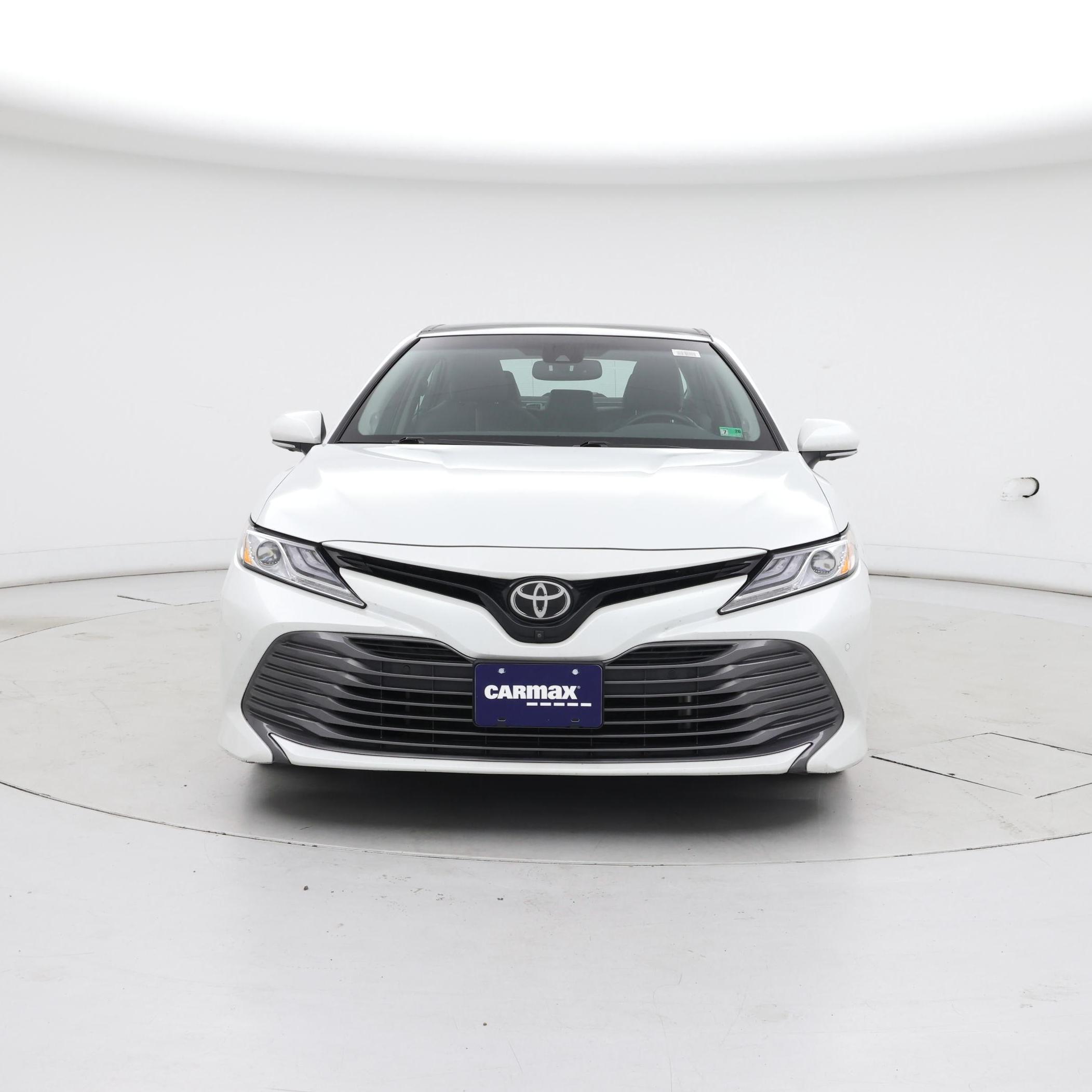 Thumbnail: 2018 Toyota Camry - 5
