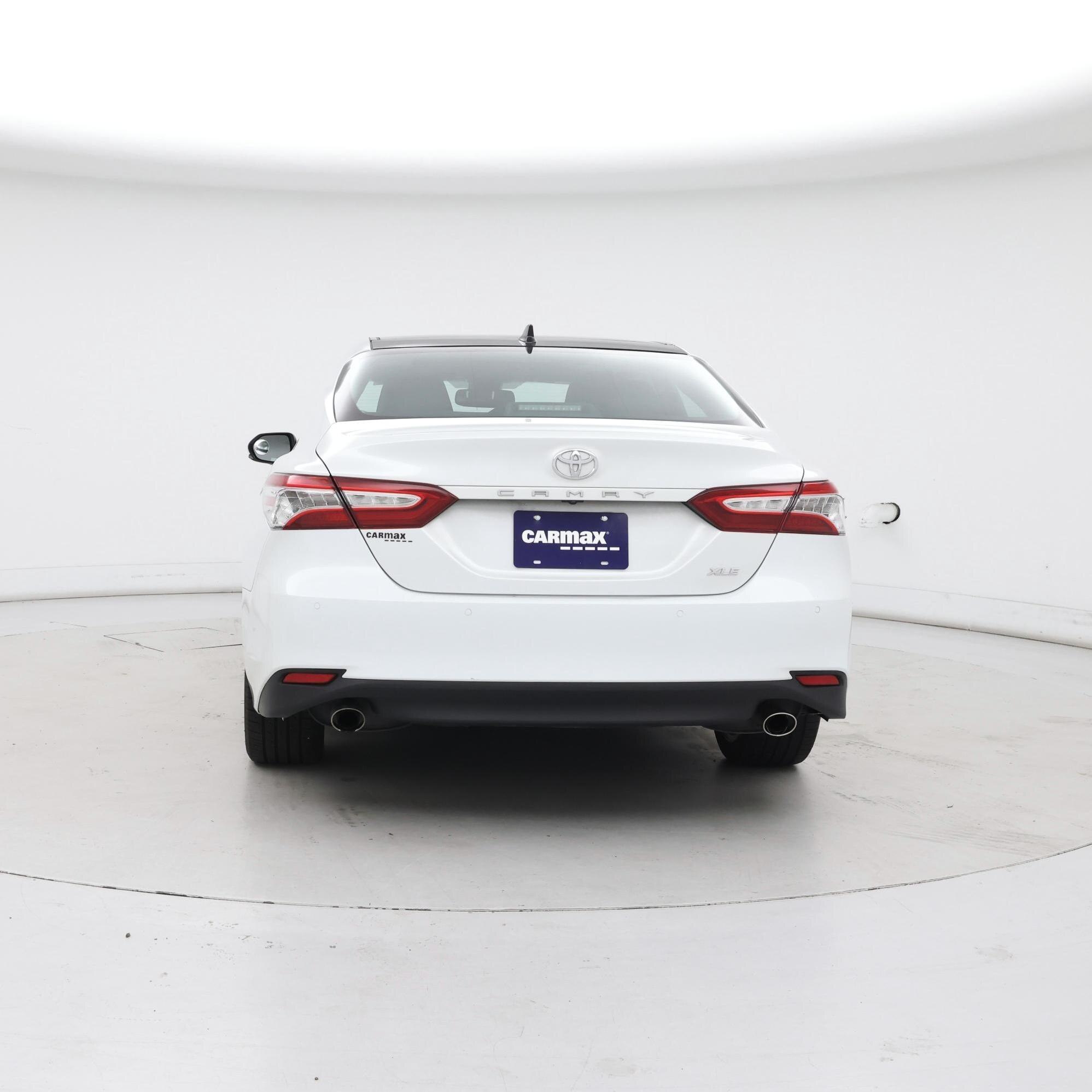 Thumbnail: 2018 Toyota Camry - 6