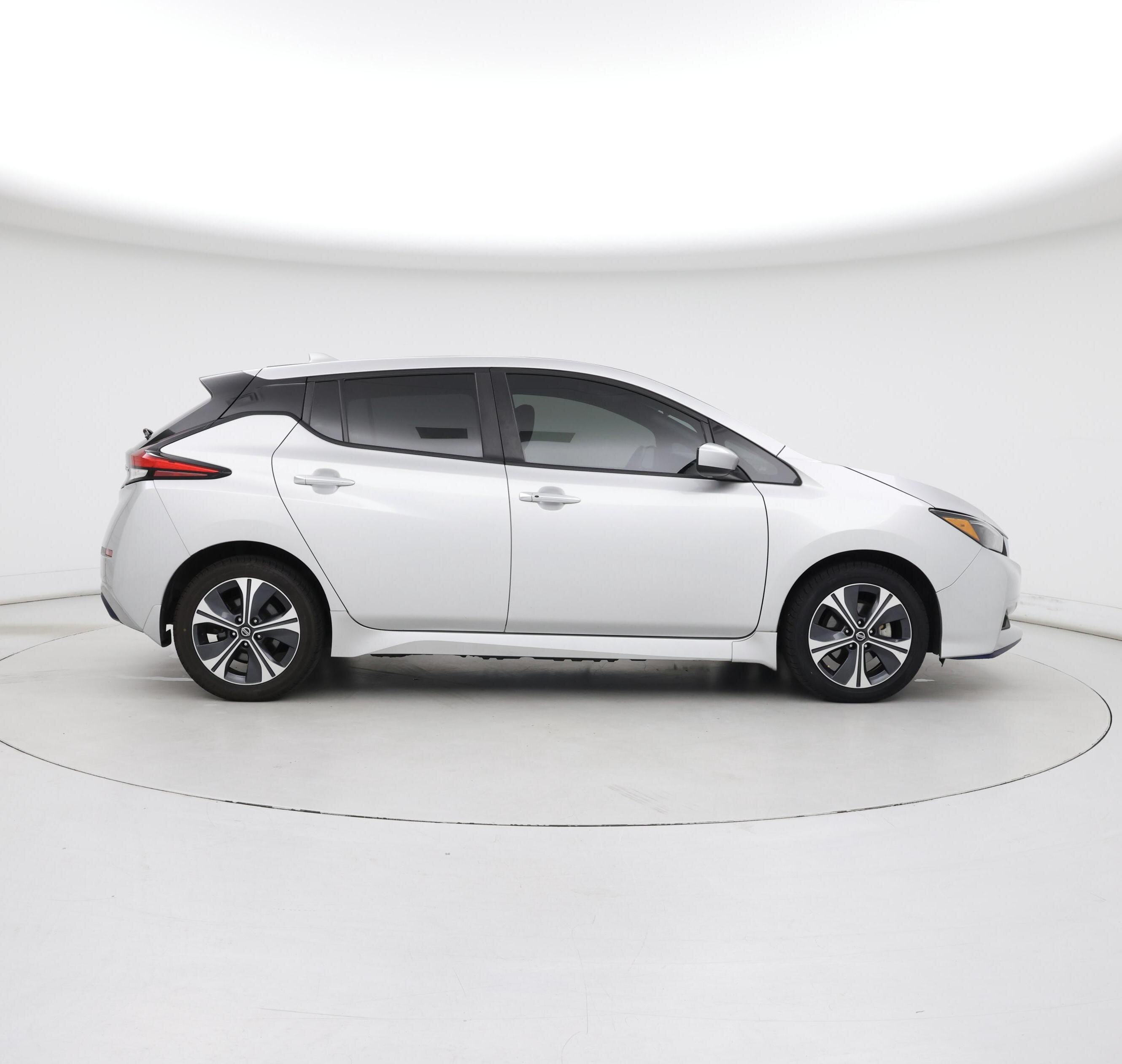 Thumbnail: 2020 Nissan Leaf - 7