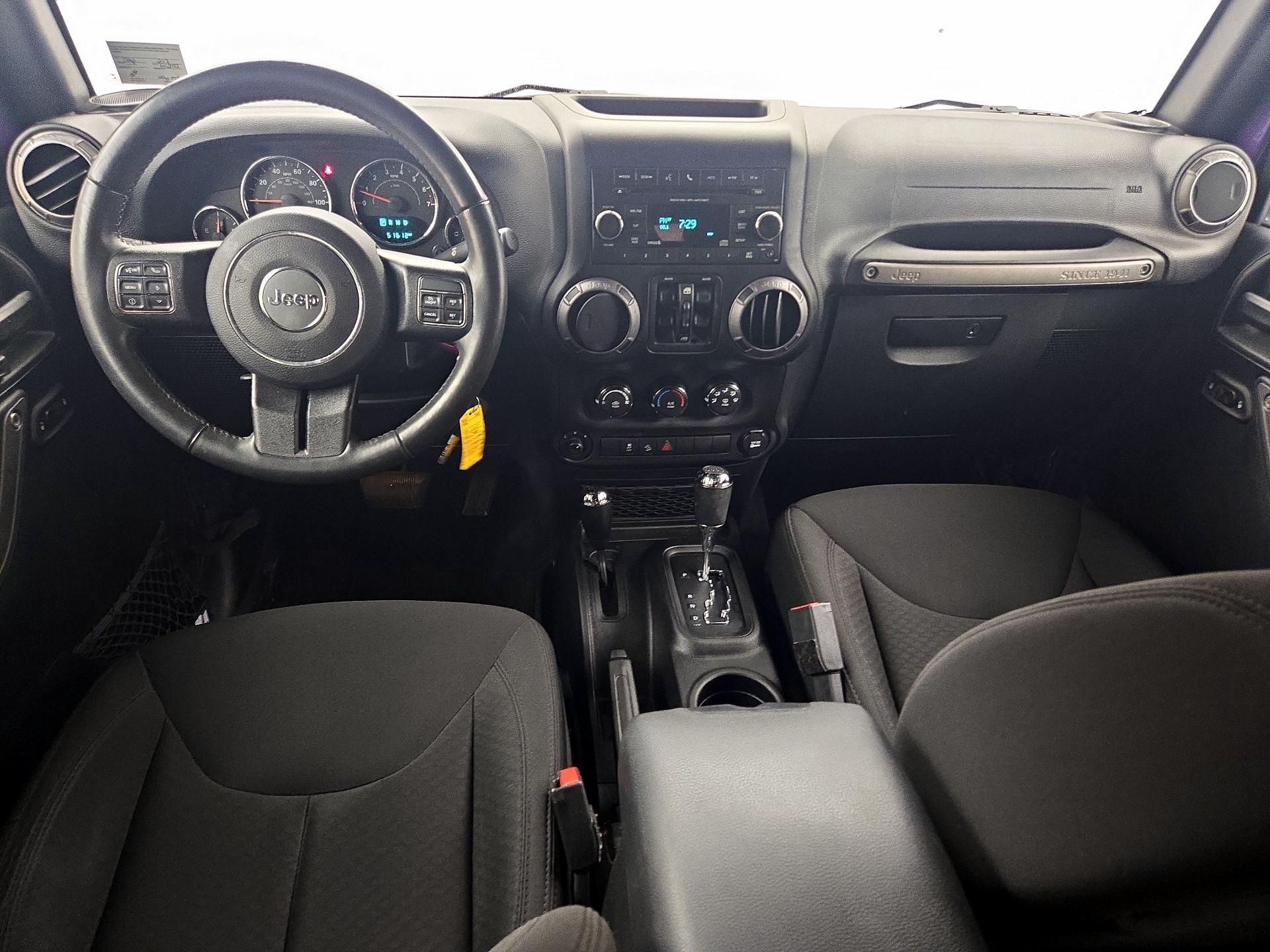 Thumbnail: 2017 Jeep Wrangler - 9