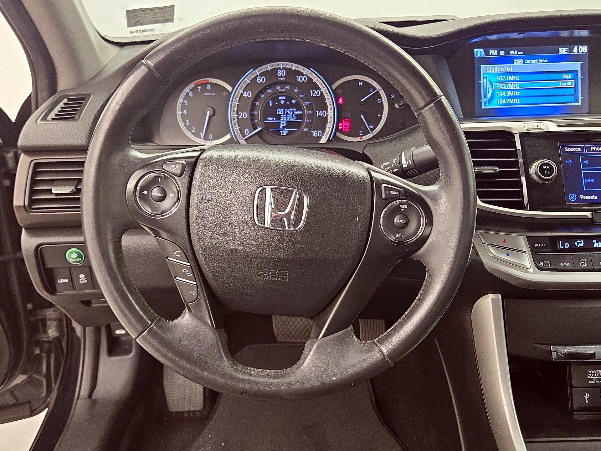 Thumbnail: 2015 Honda Accord - 10