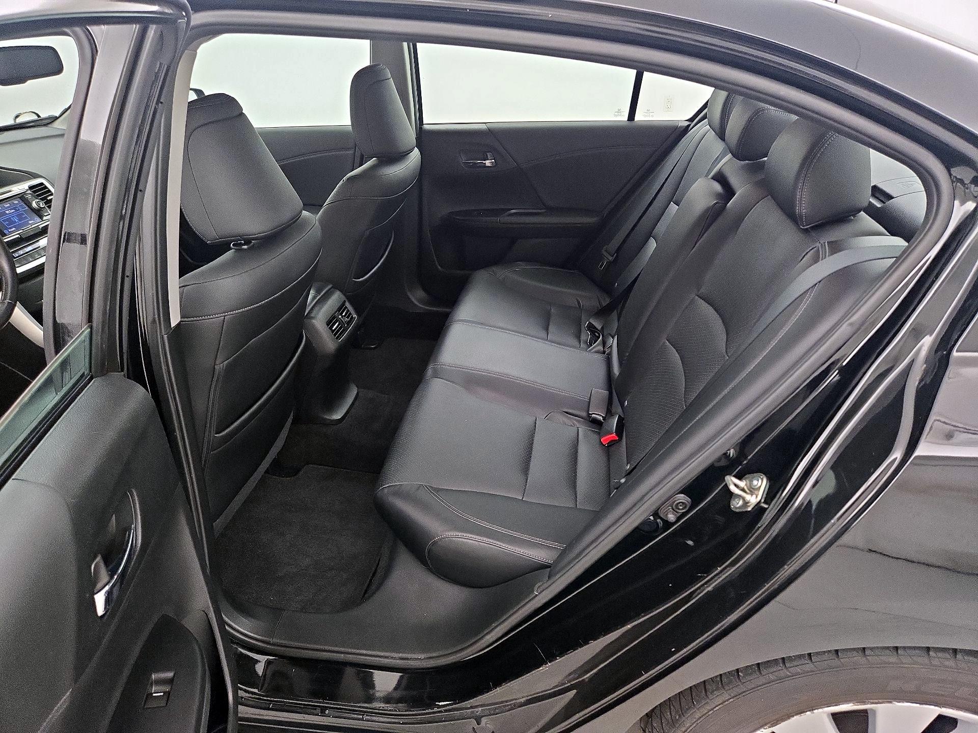Thumbnail: 2015 Honda Accord - 20