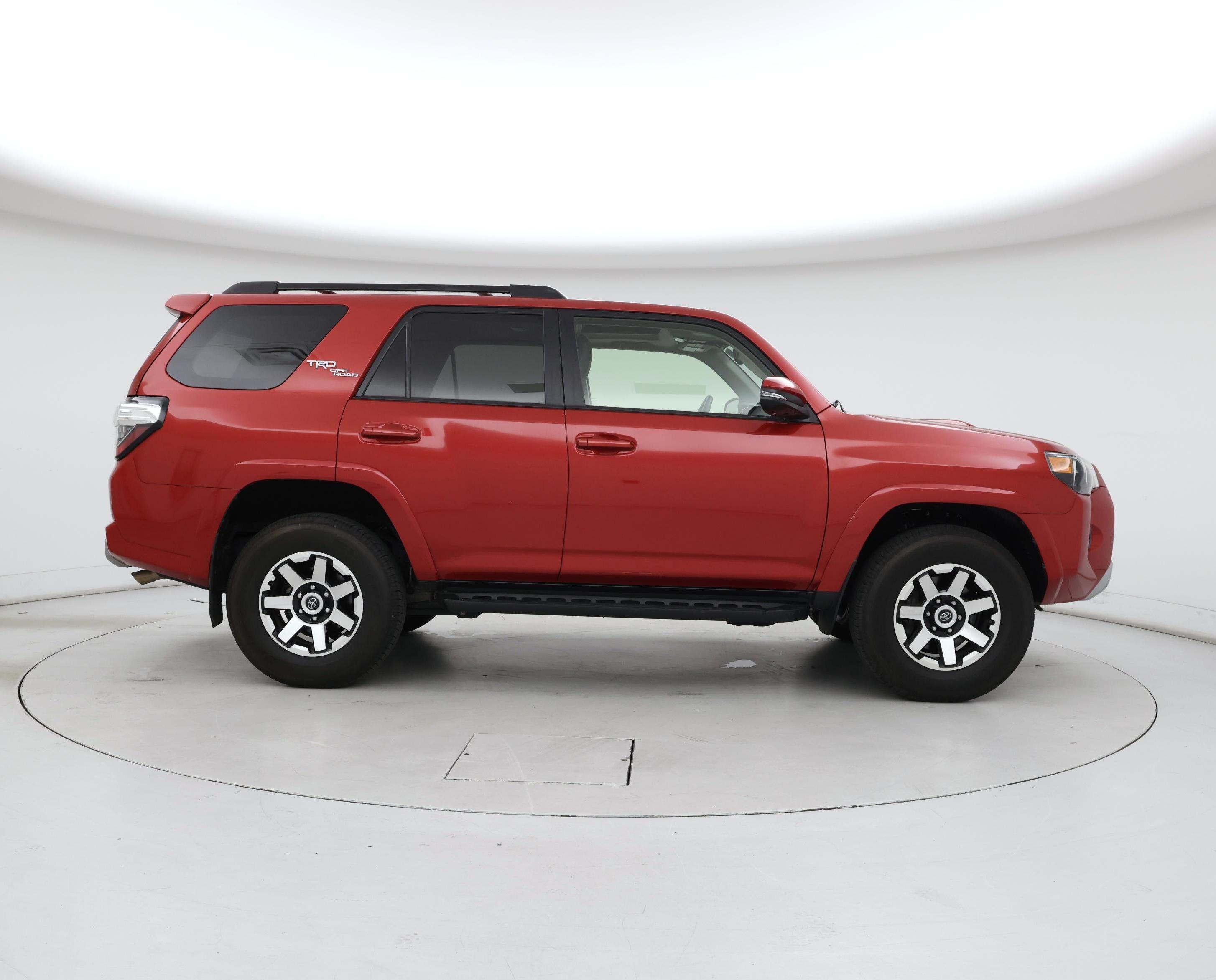 Thumbnail: 2020 Toyota 4Runner - 7