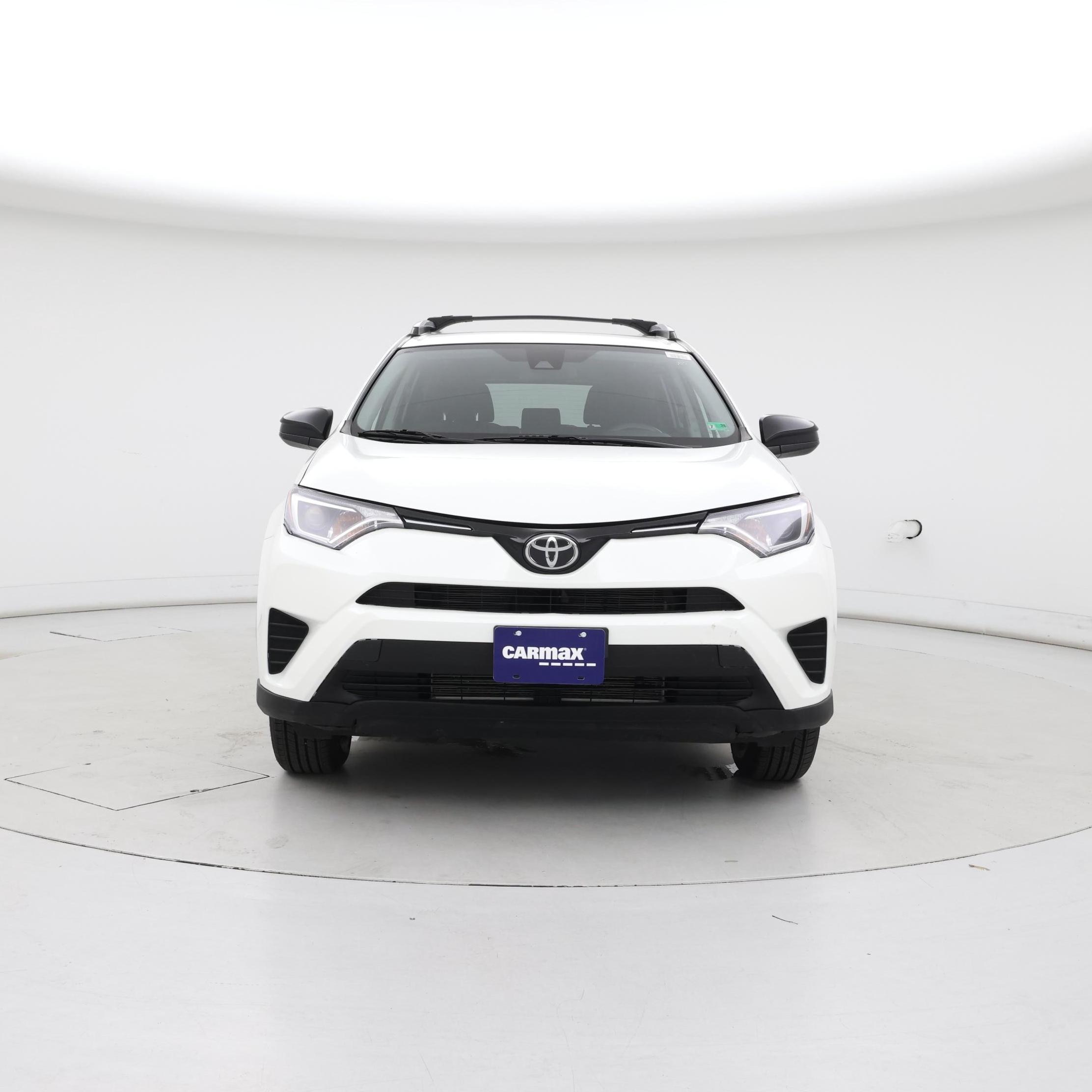 Thumbnail: 2017 Toyota RAV4 - 5