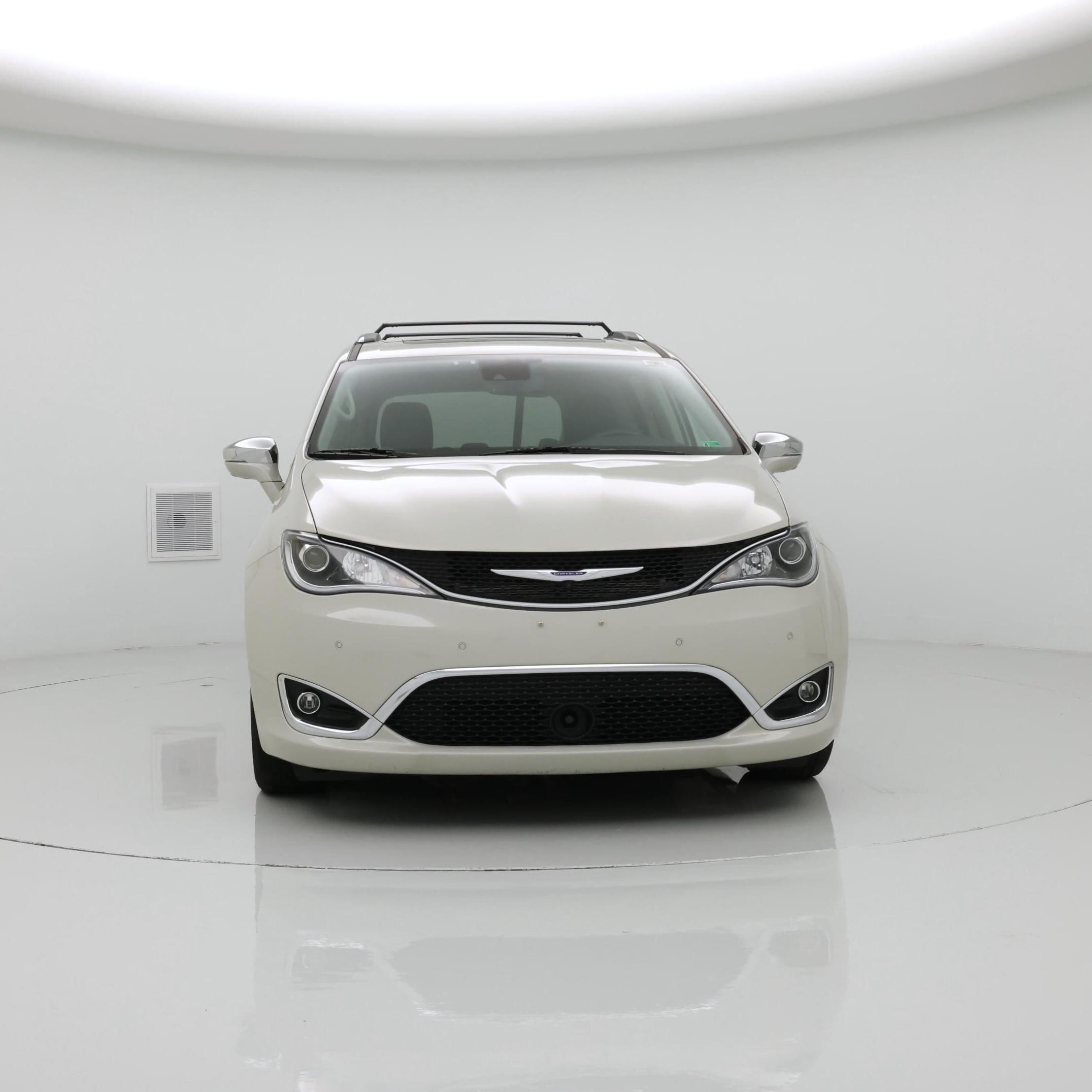Thumbnail: 2020 Chrysler Pacifica - 5