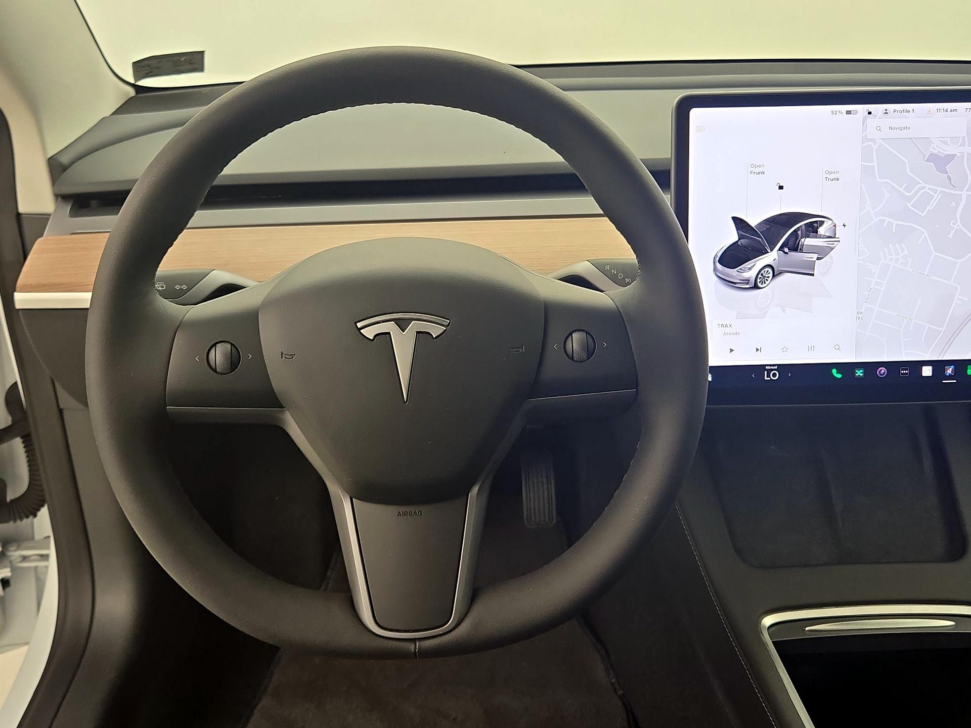 Thumbnail: 2023 Tesla Model 3 - 10