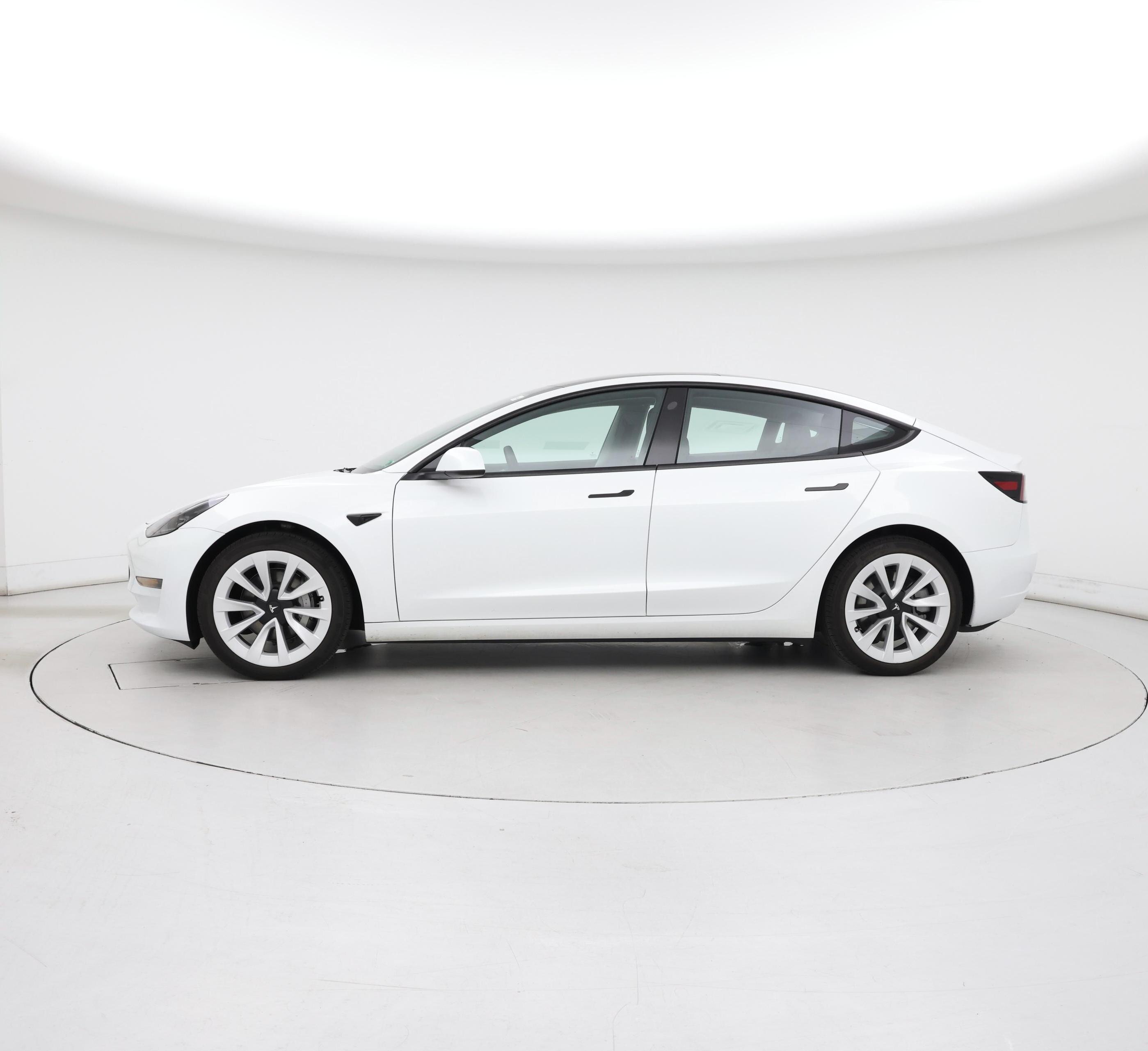 Thumbnail: 2023 Tesla Model 3 - 3
