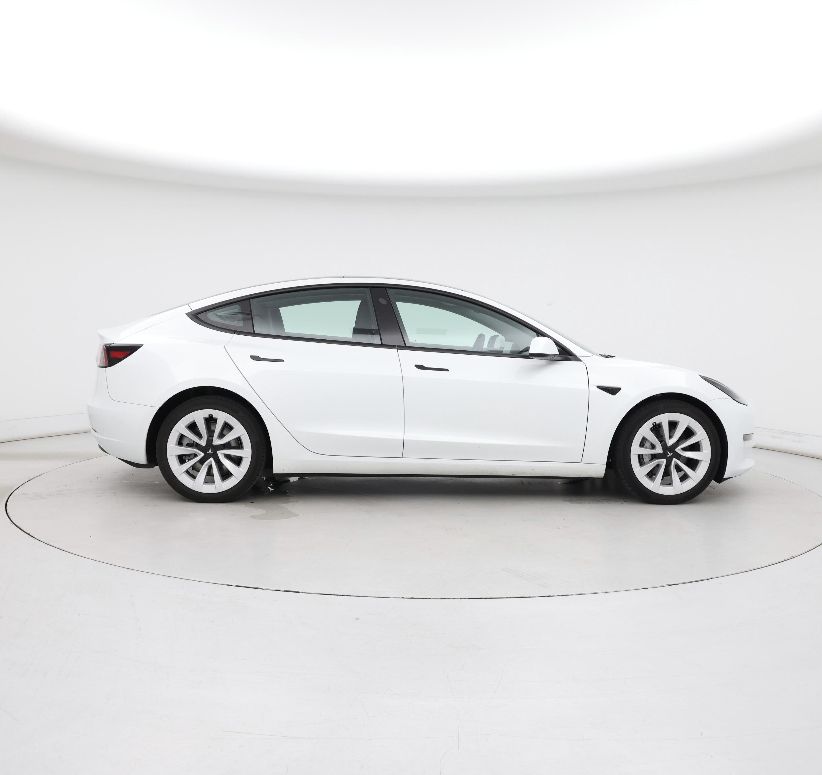 Thumbnail: 2023 Tesla Model 3 - 7