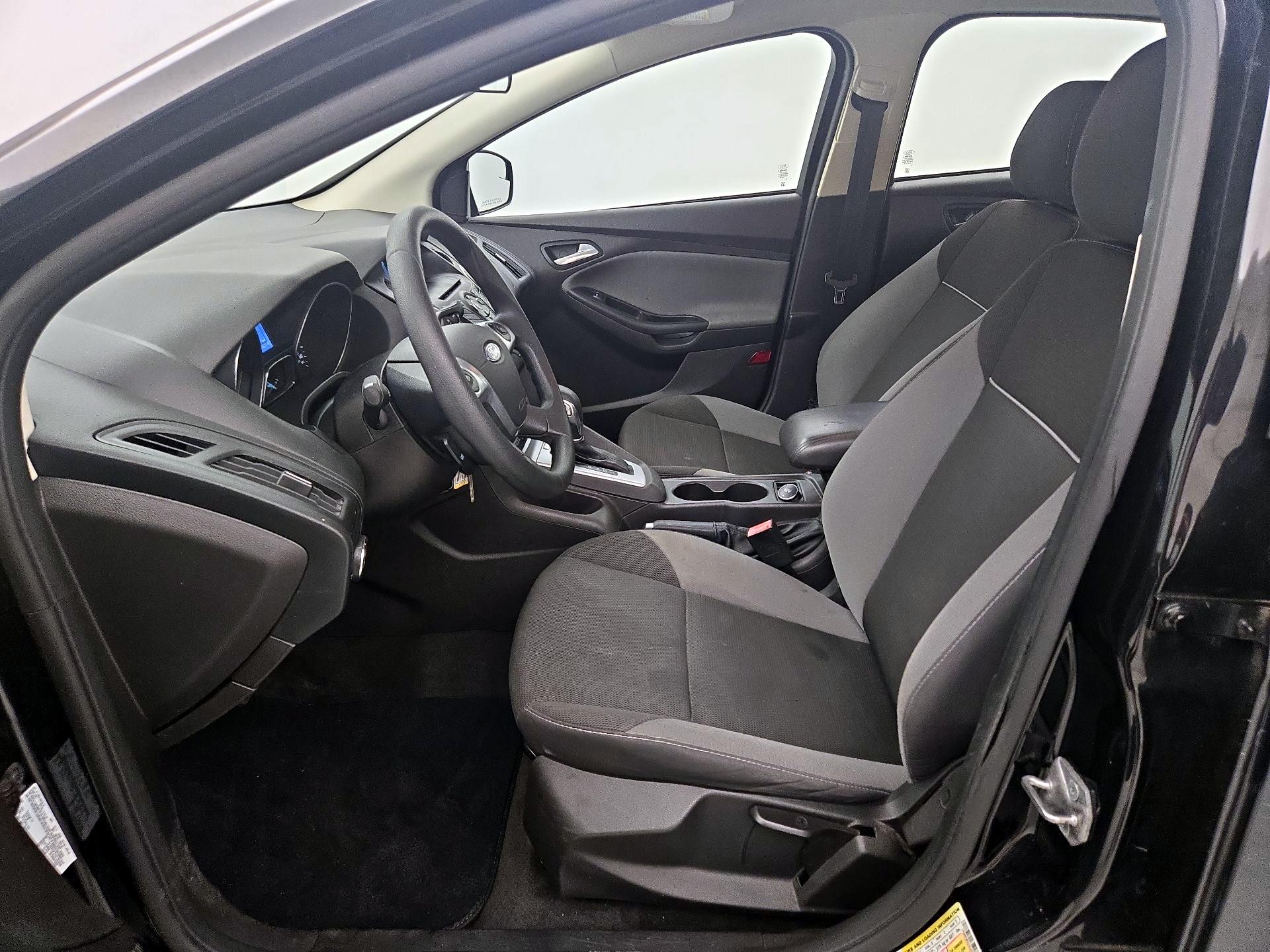 Thumbnail: 2013 Ford Focus - 11