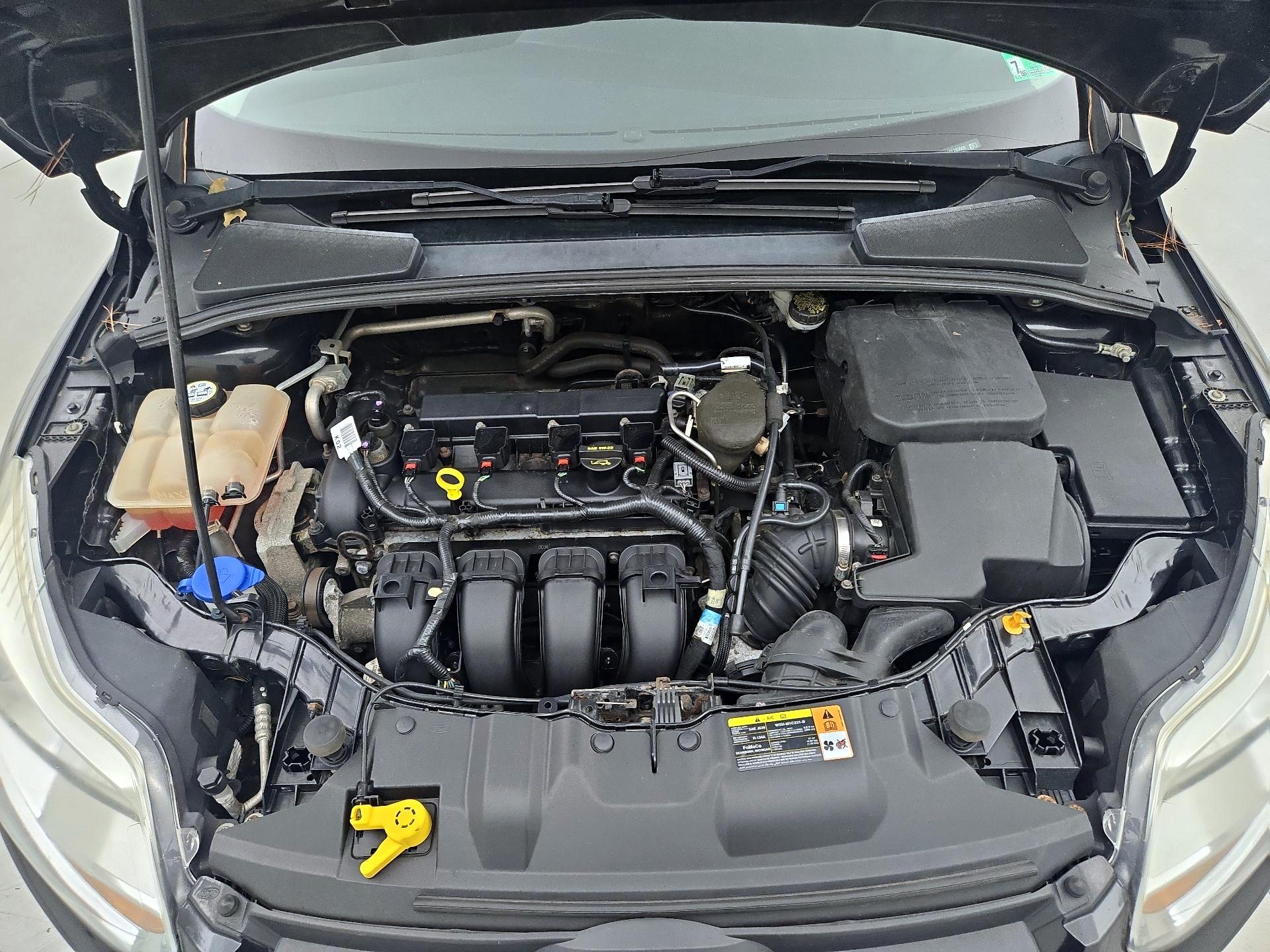 Thumbnail: 2013 Ford Focus - 20