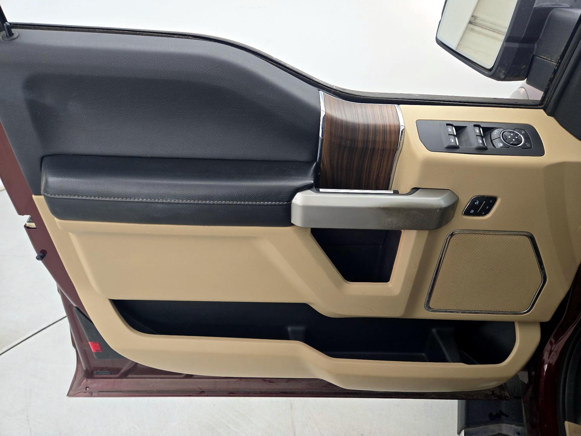Thumbnail: 2016 Ford F-150 - 12