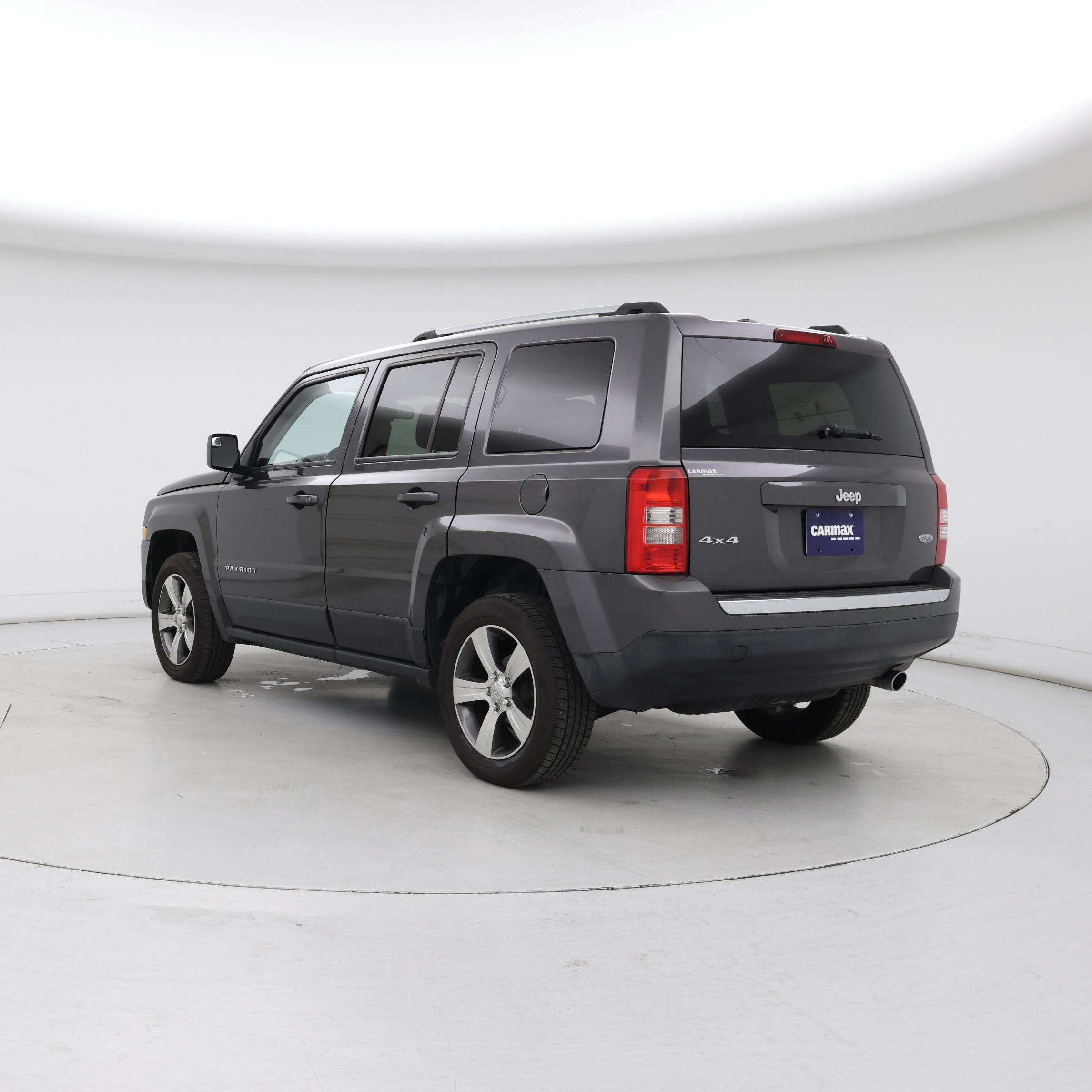 Thumbnail: 2016 Jeep Patriot - 2