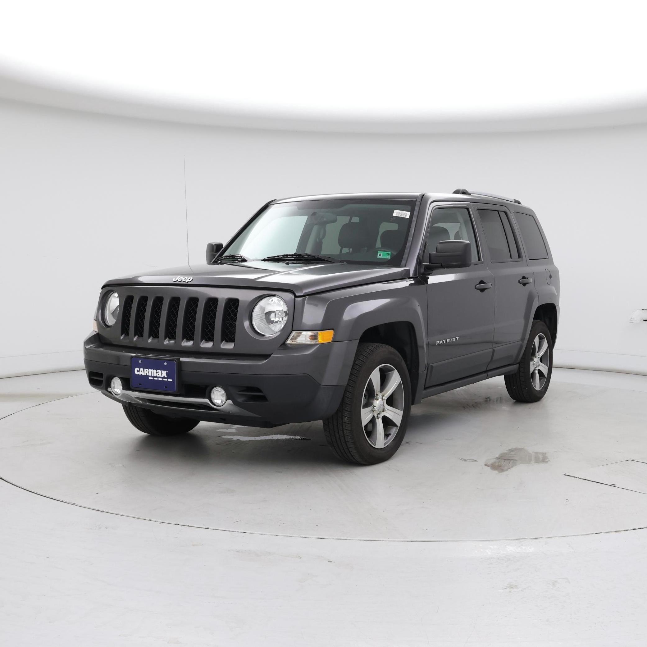 Thumbnail: 2016 Jeep Patriot - 4