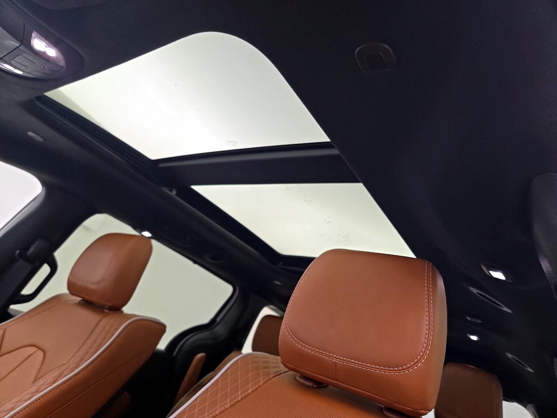 Thumbnail: 2025 Chrysler Pacifica - 20