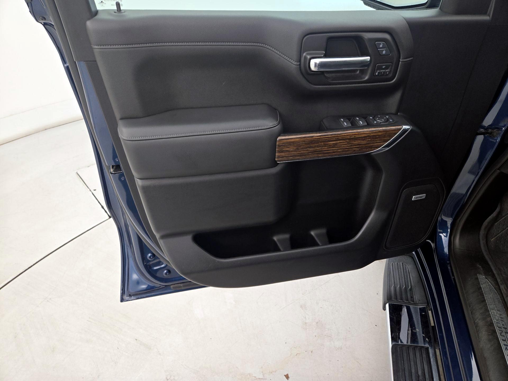 Thumbnail: 2019 Chevrolet Silverado 1500 - 12