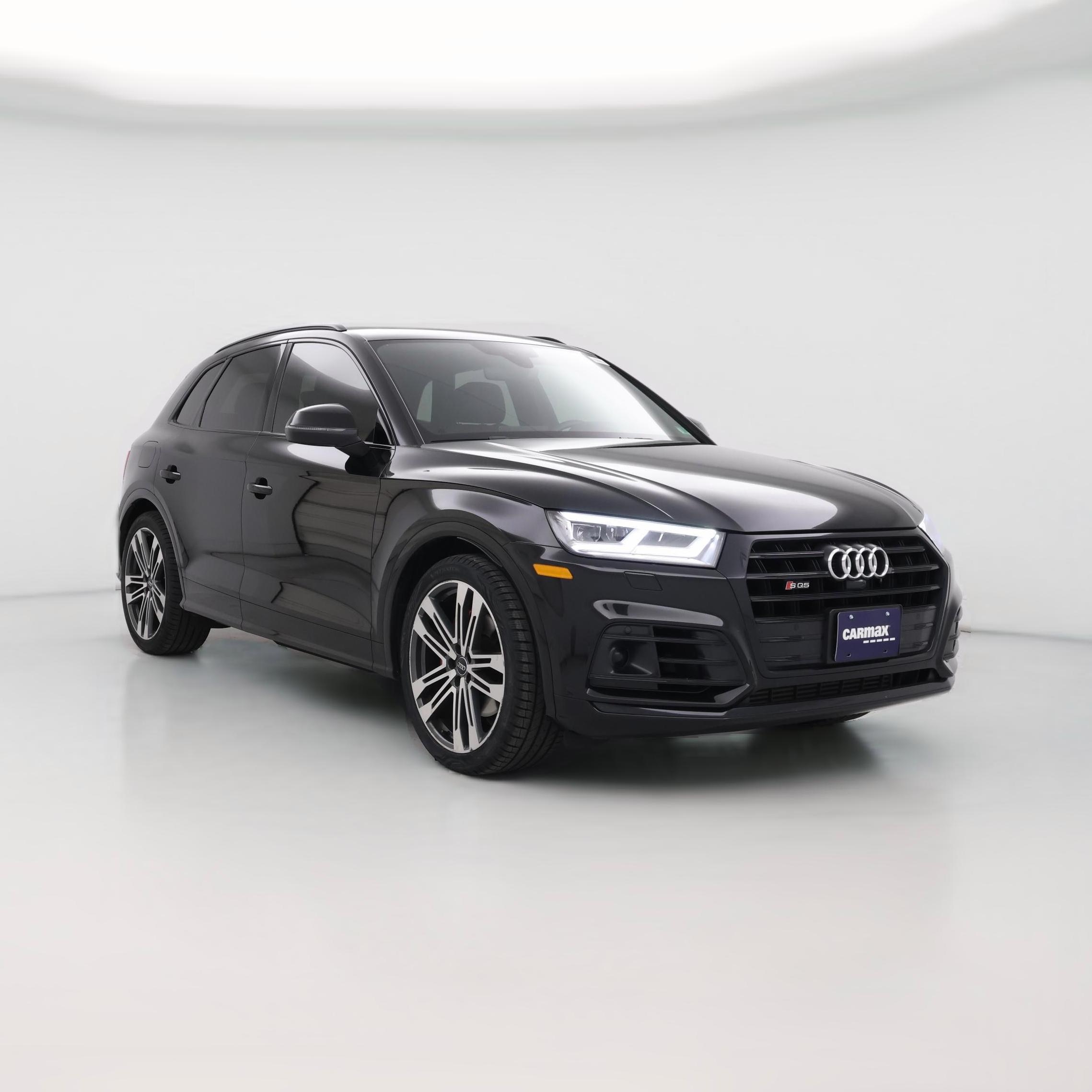 Thumbnail: 2020 Audi SQ5 - 1