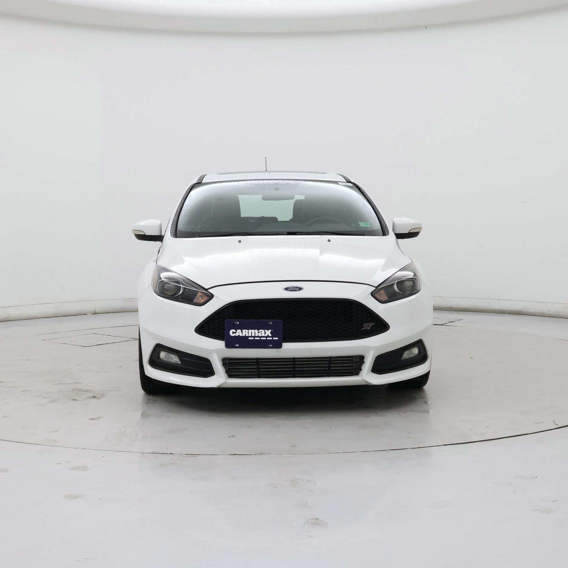 Thumbnail: 2017 Ford Focus - 5