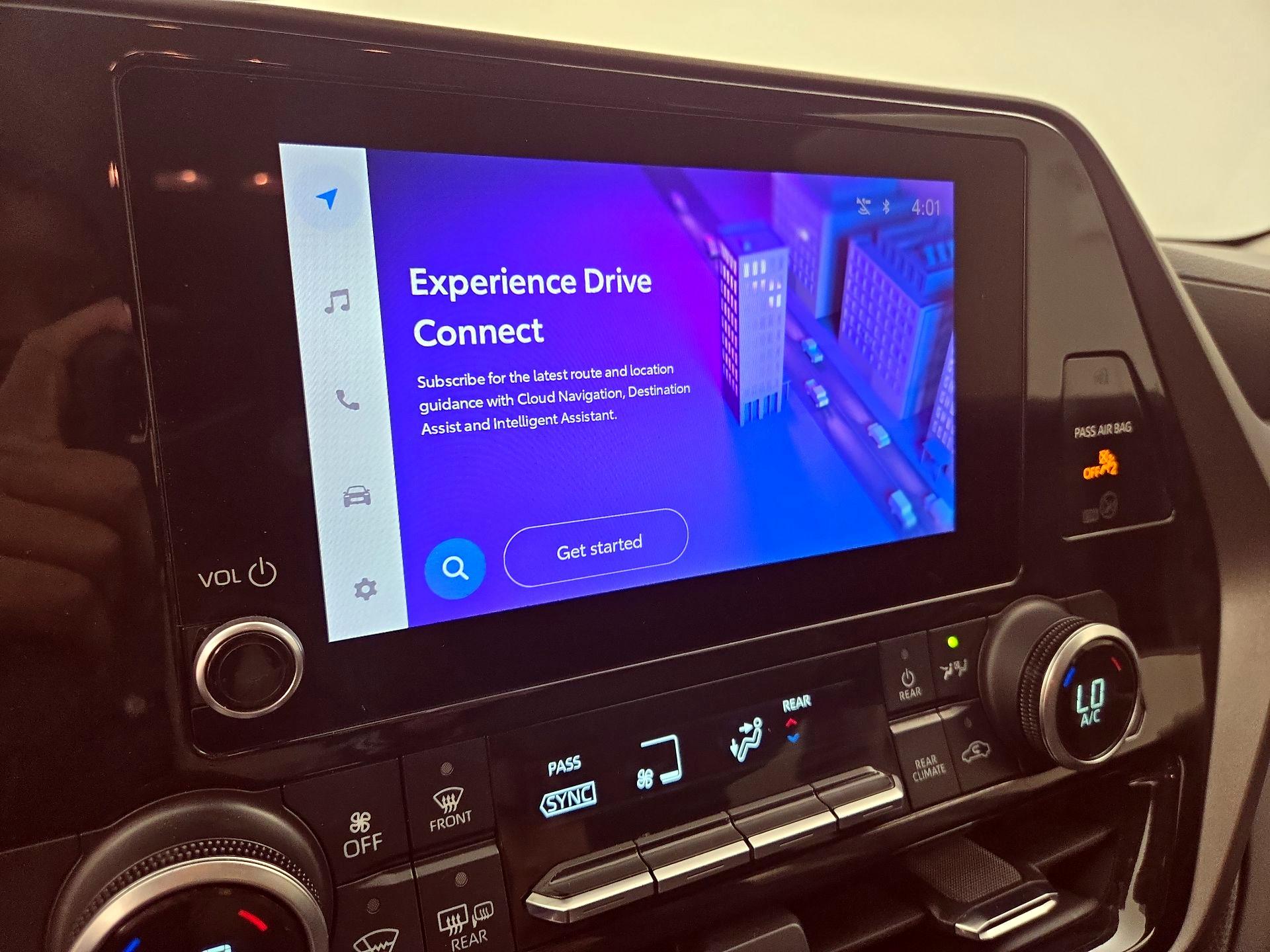 Thumbnail: 2023 Toyota Highlander - 14