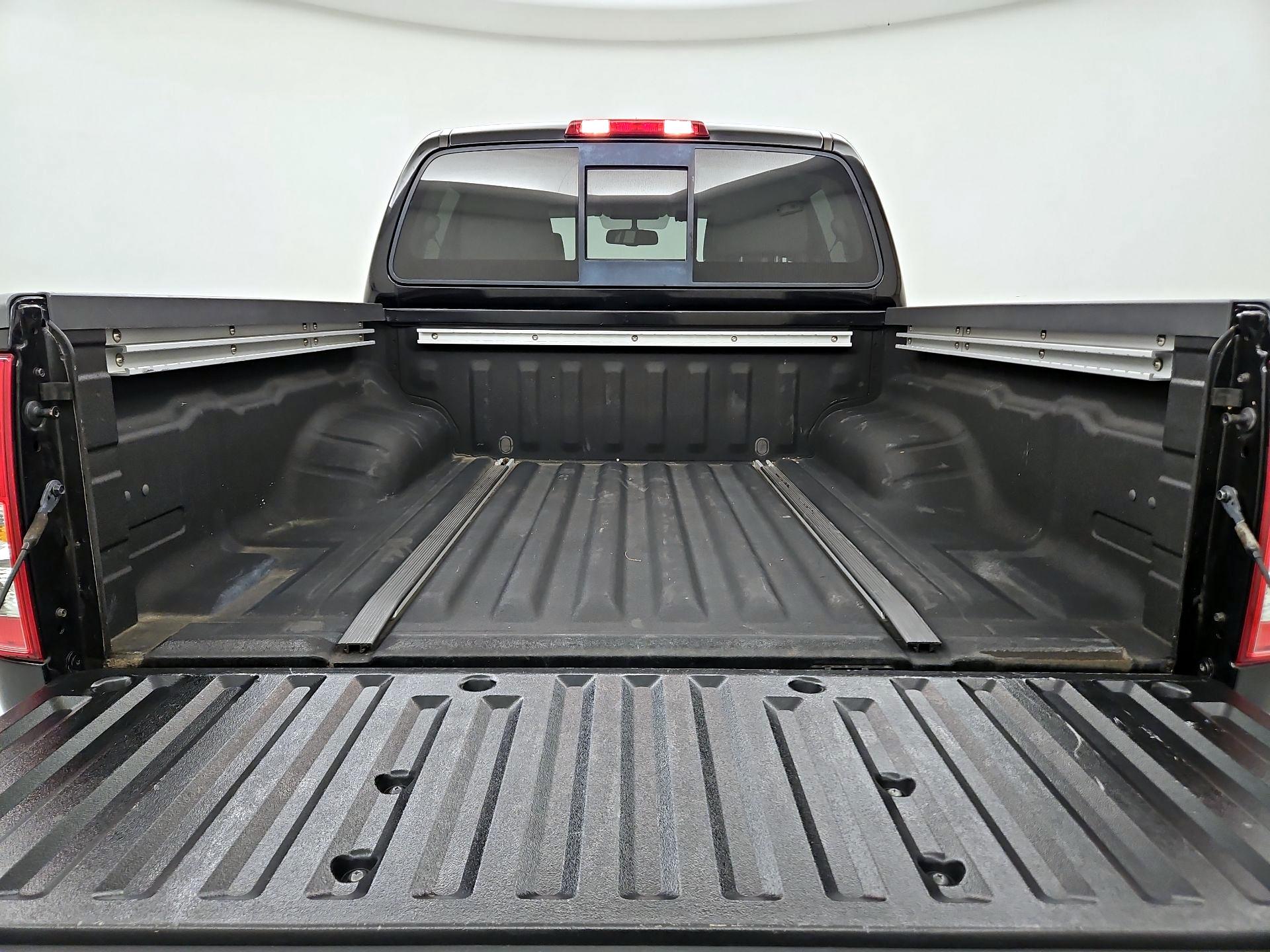 Thumbnail: 2017 Nissan Frontier - 20