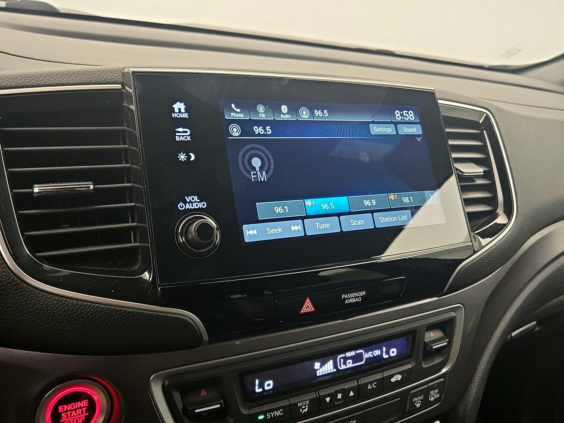 Thumbnail: 2020 Honda Passport - 15
