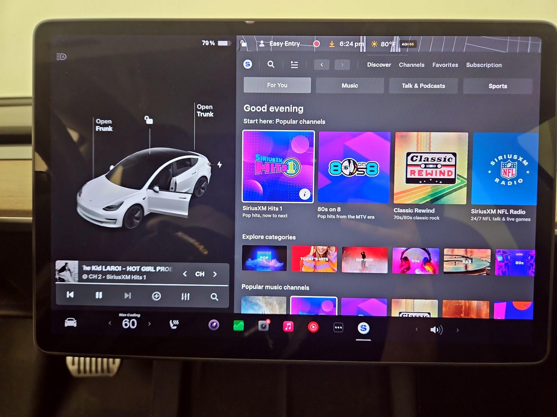 Thumbnail: 2021 Tesla Model 3 - 14