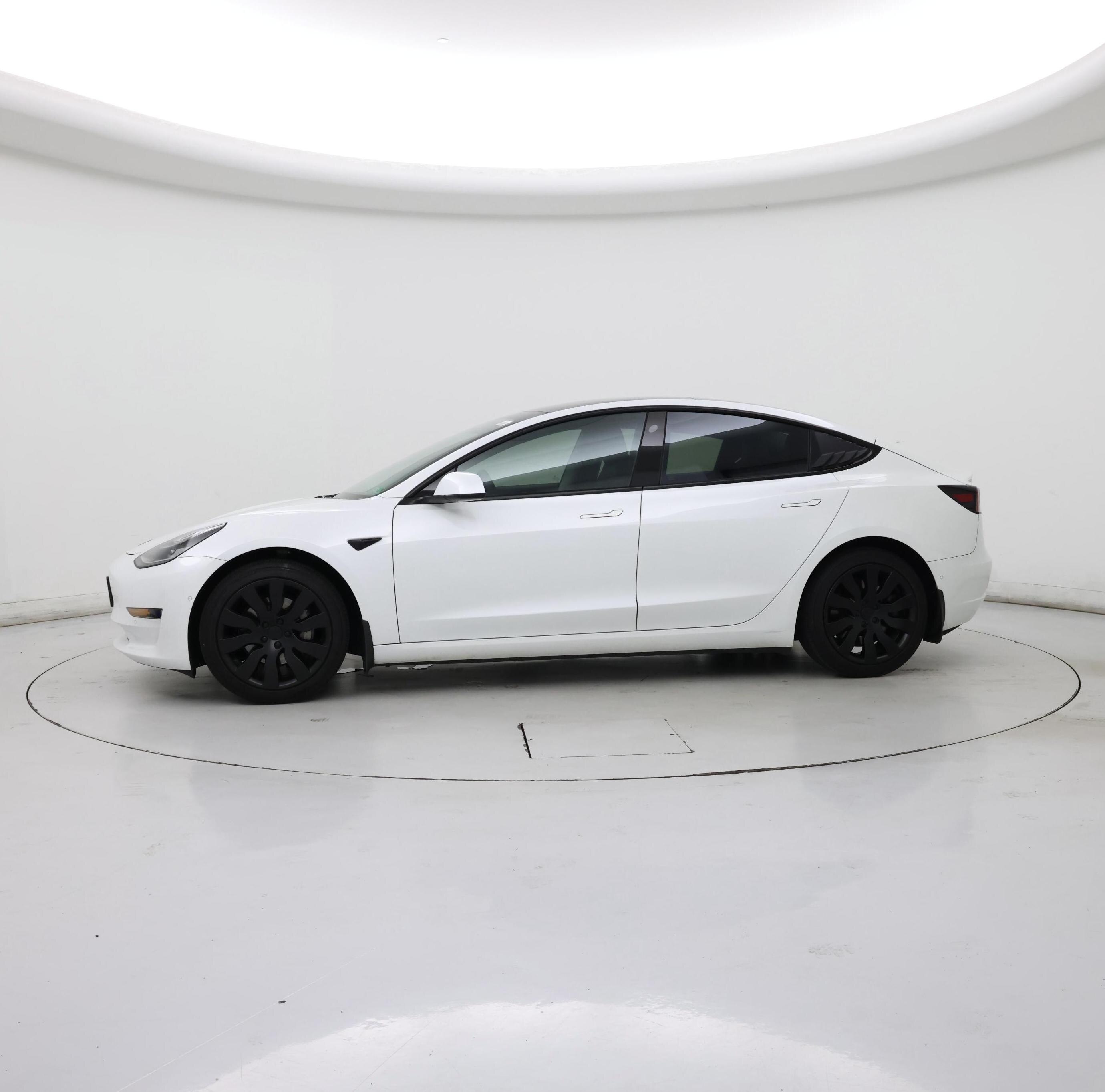 Thumbnail: 2021 Tesla Model 3 - 3