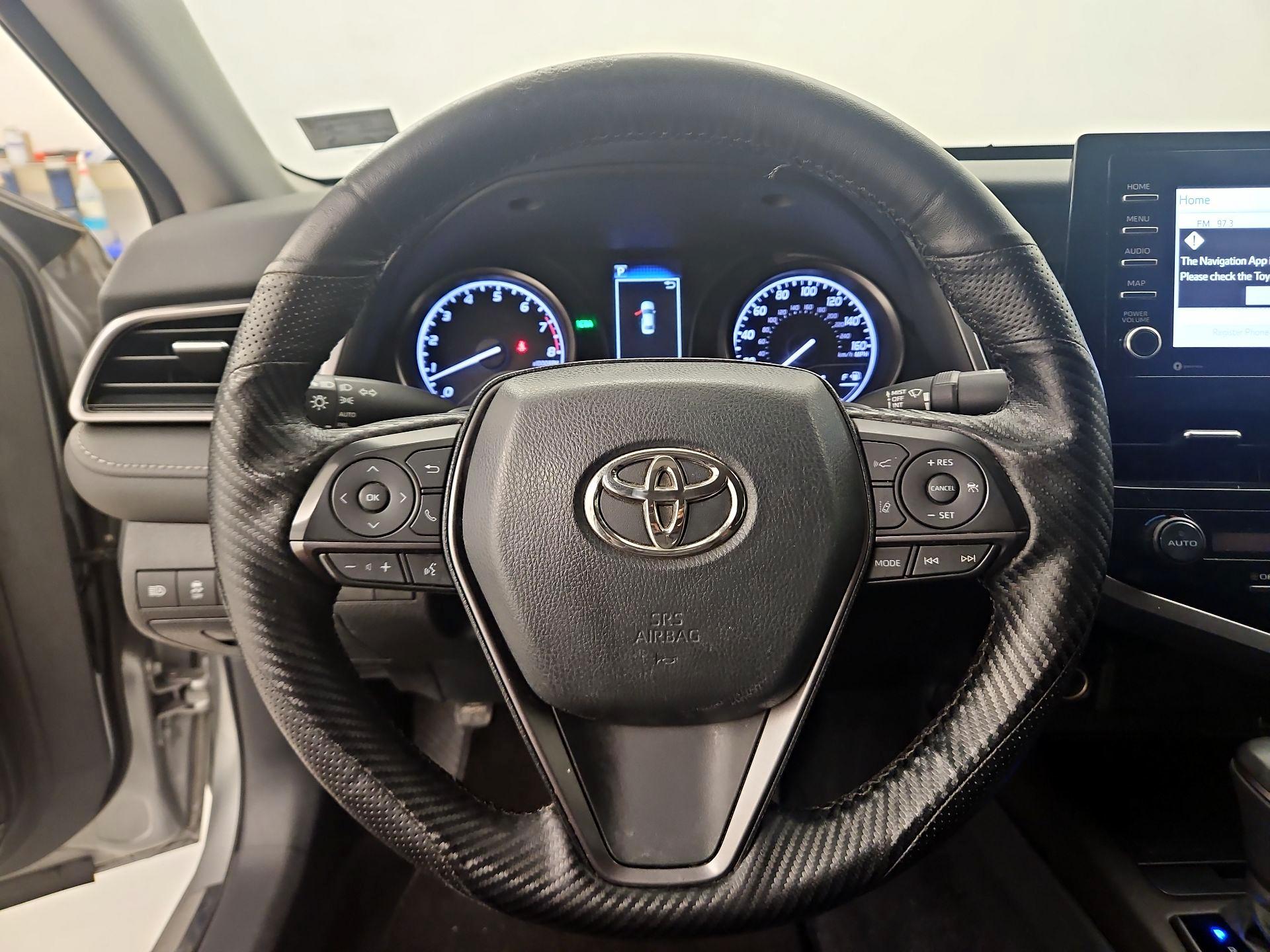 Thumbnail: 2021 Toyota Camry - 10
