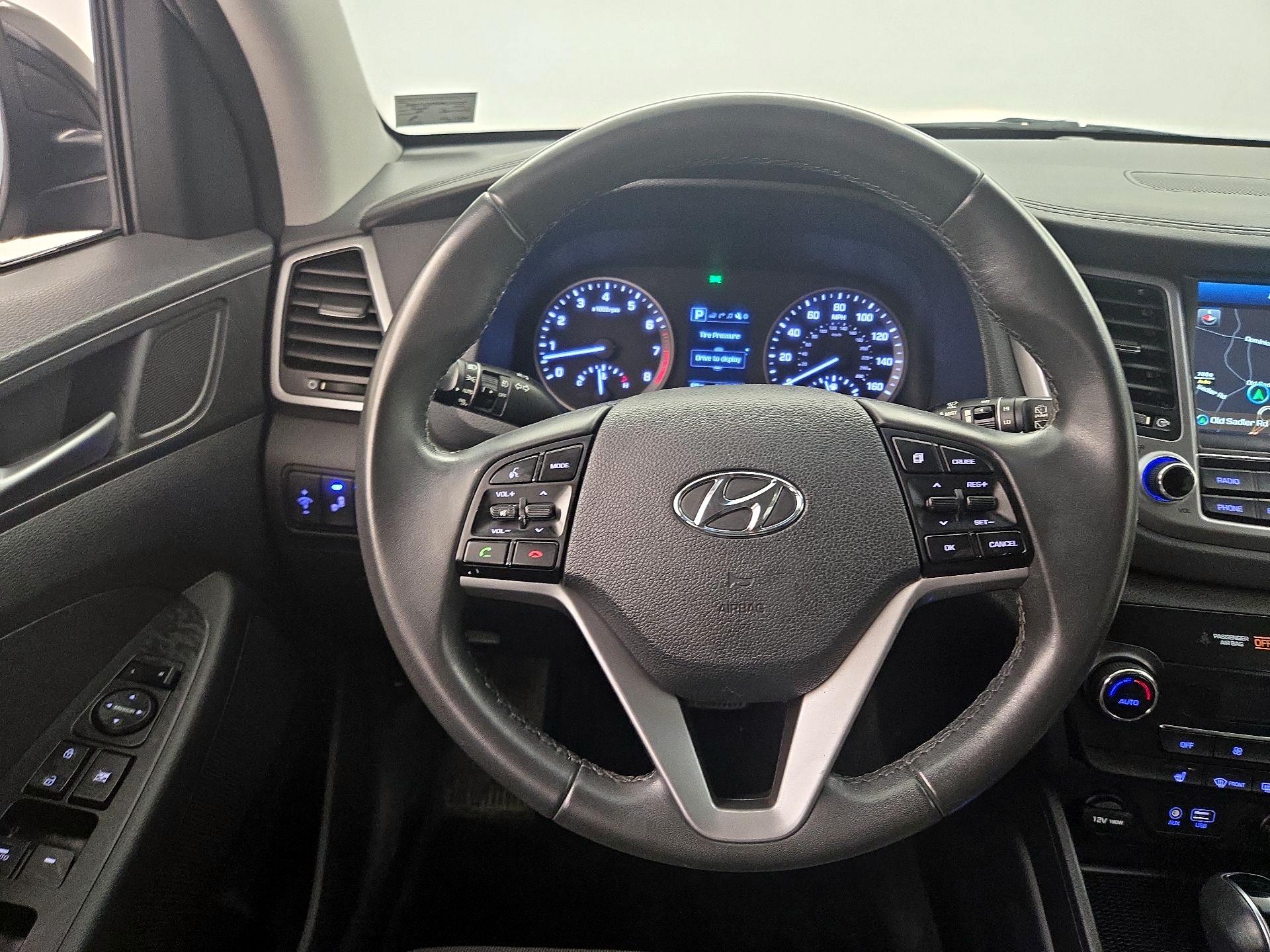 Thumbnail: 2017 Hyundai Tucson - 10