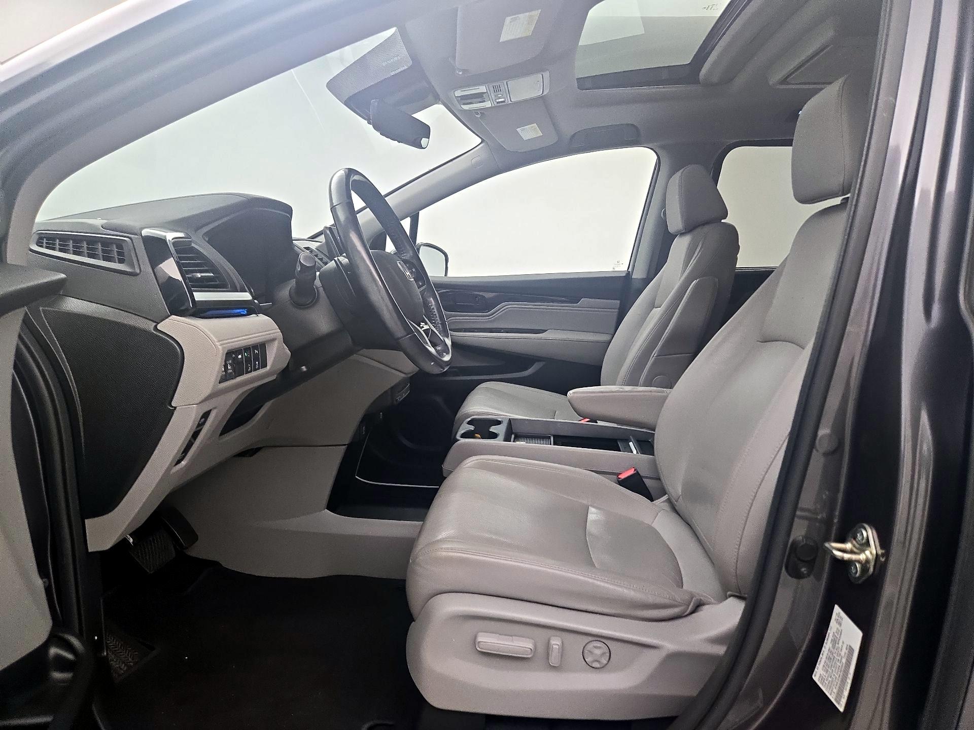 Thumbnail: 2020 Honda Odyssey - 11