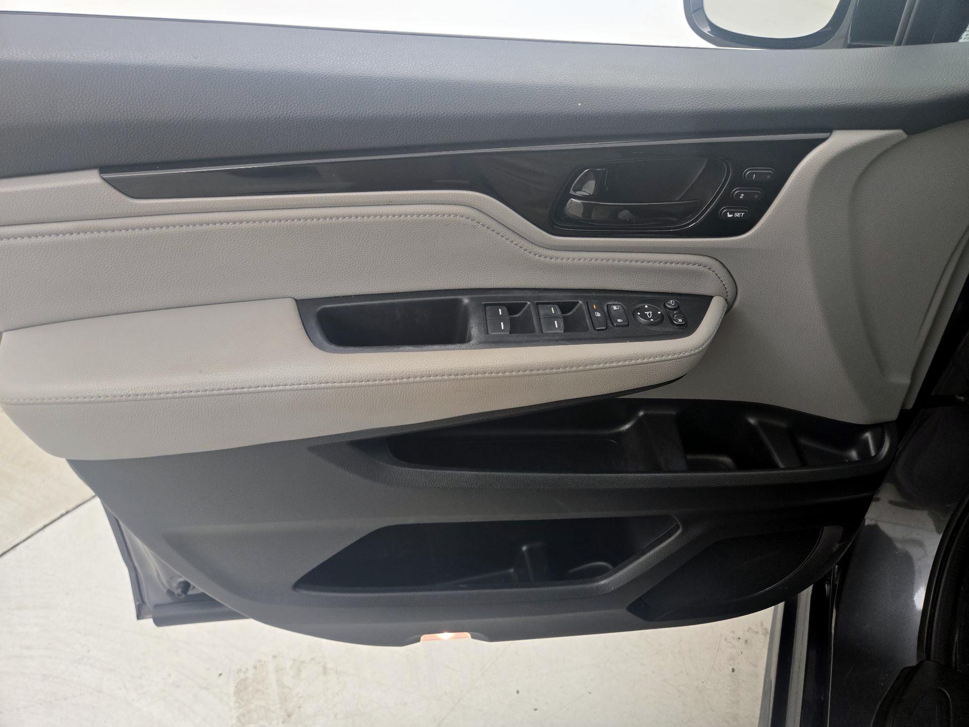 Thumbnail: 2020 Honda Odyssey - 12