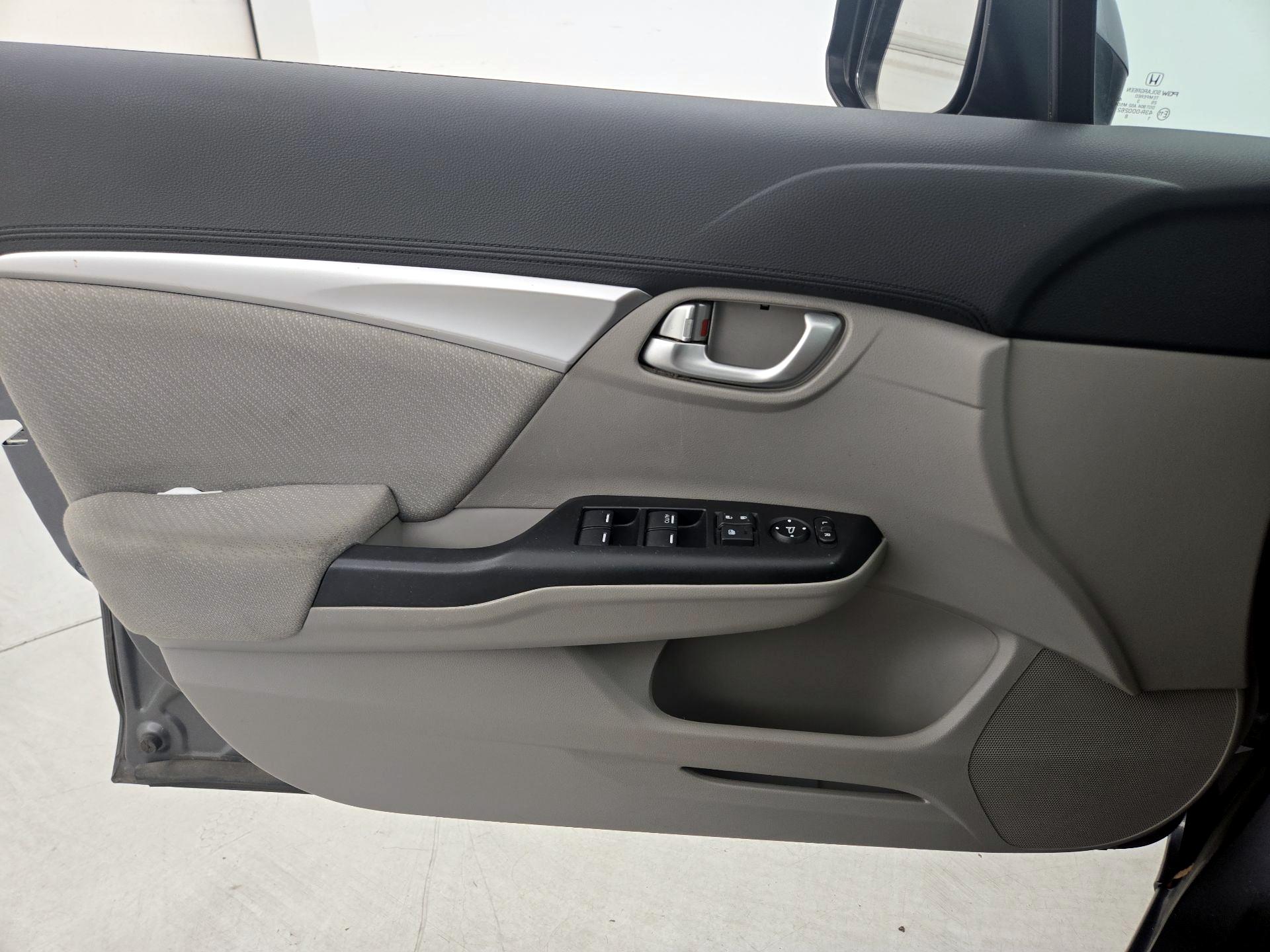 Thumbnail: 2013 Honda Civic - 12