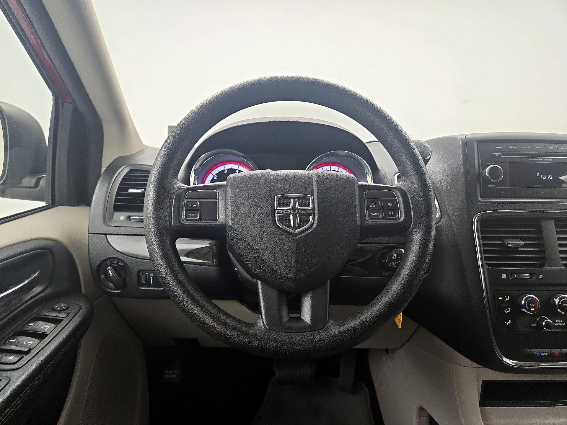 Thumbnail: 2014 Dodge Grand Caravan - 10