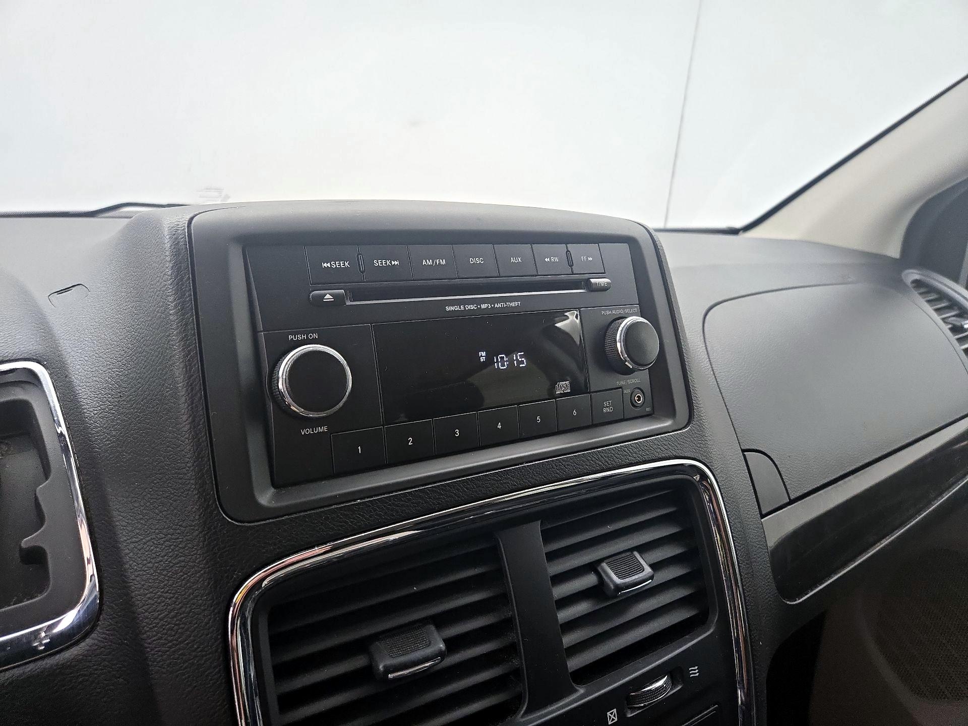 Thumbnail: 2014 Dodge Grand Caravan - 14