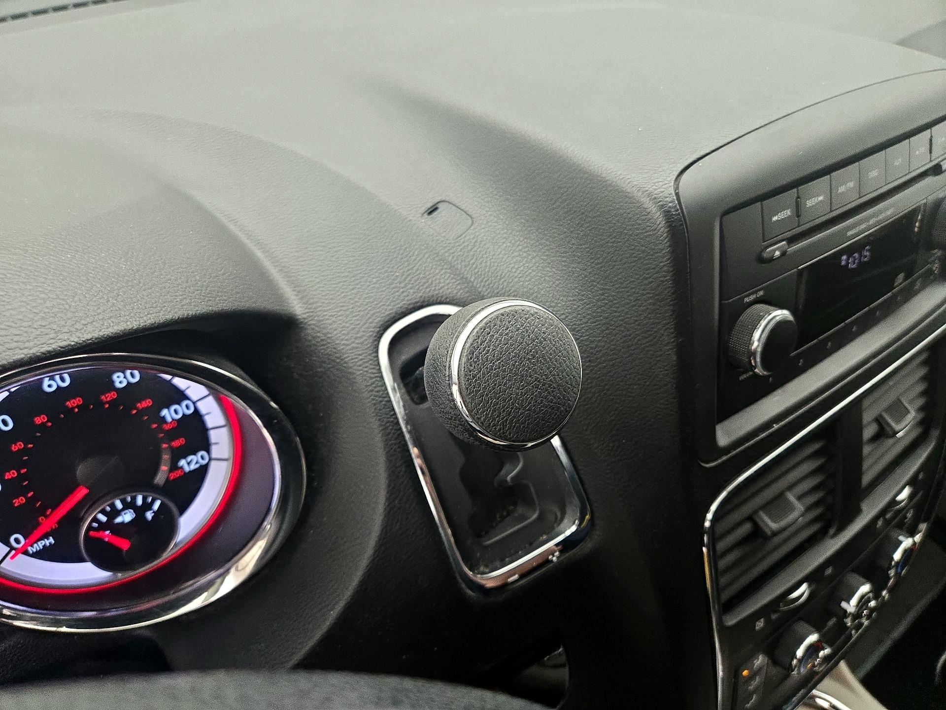 Thumbnail: 2014 Dodge Grand Caravan - 16