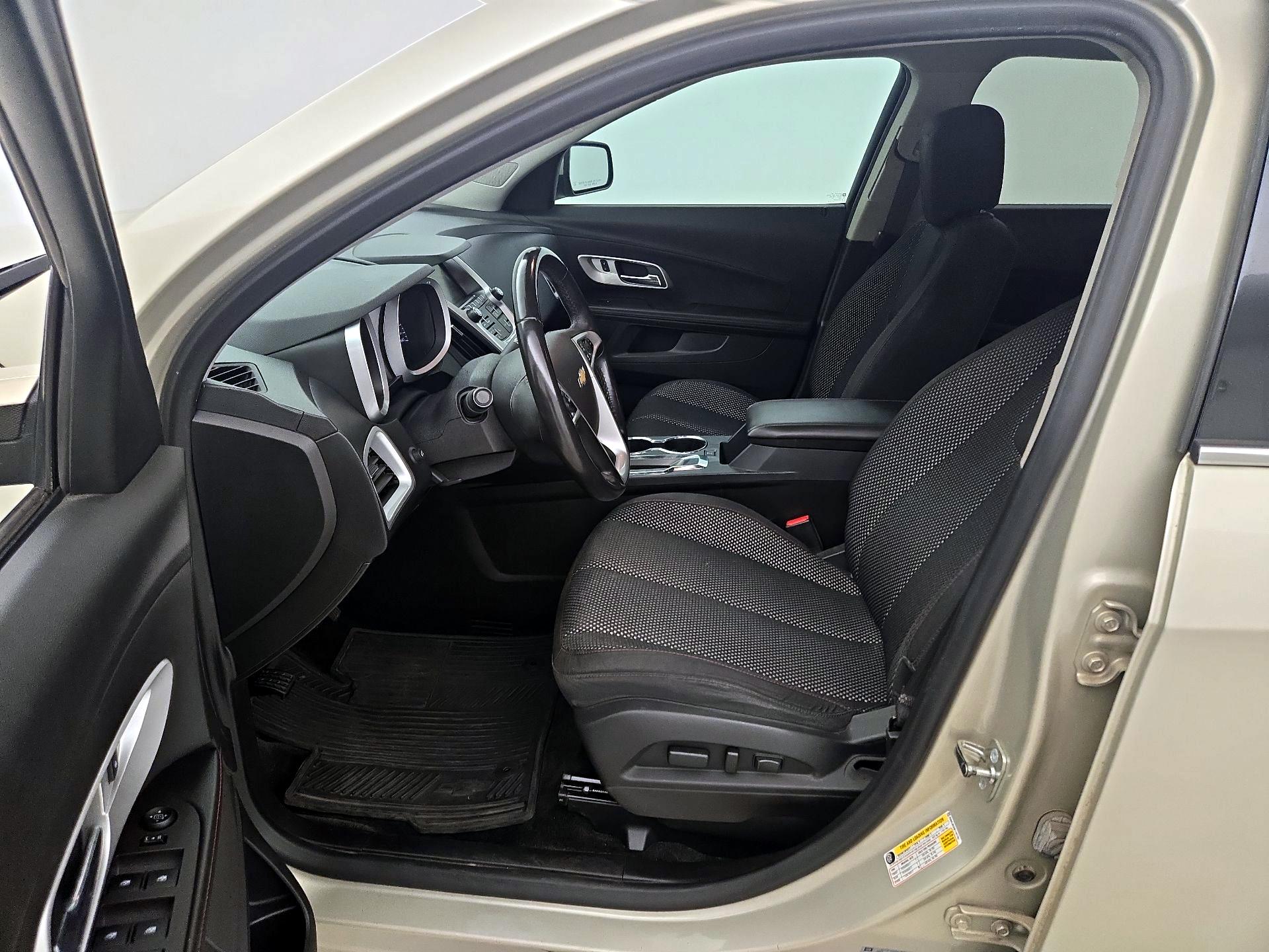 Thumbnail: 2015 Chevrolet Equinox - 11