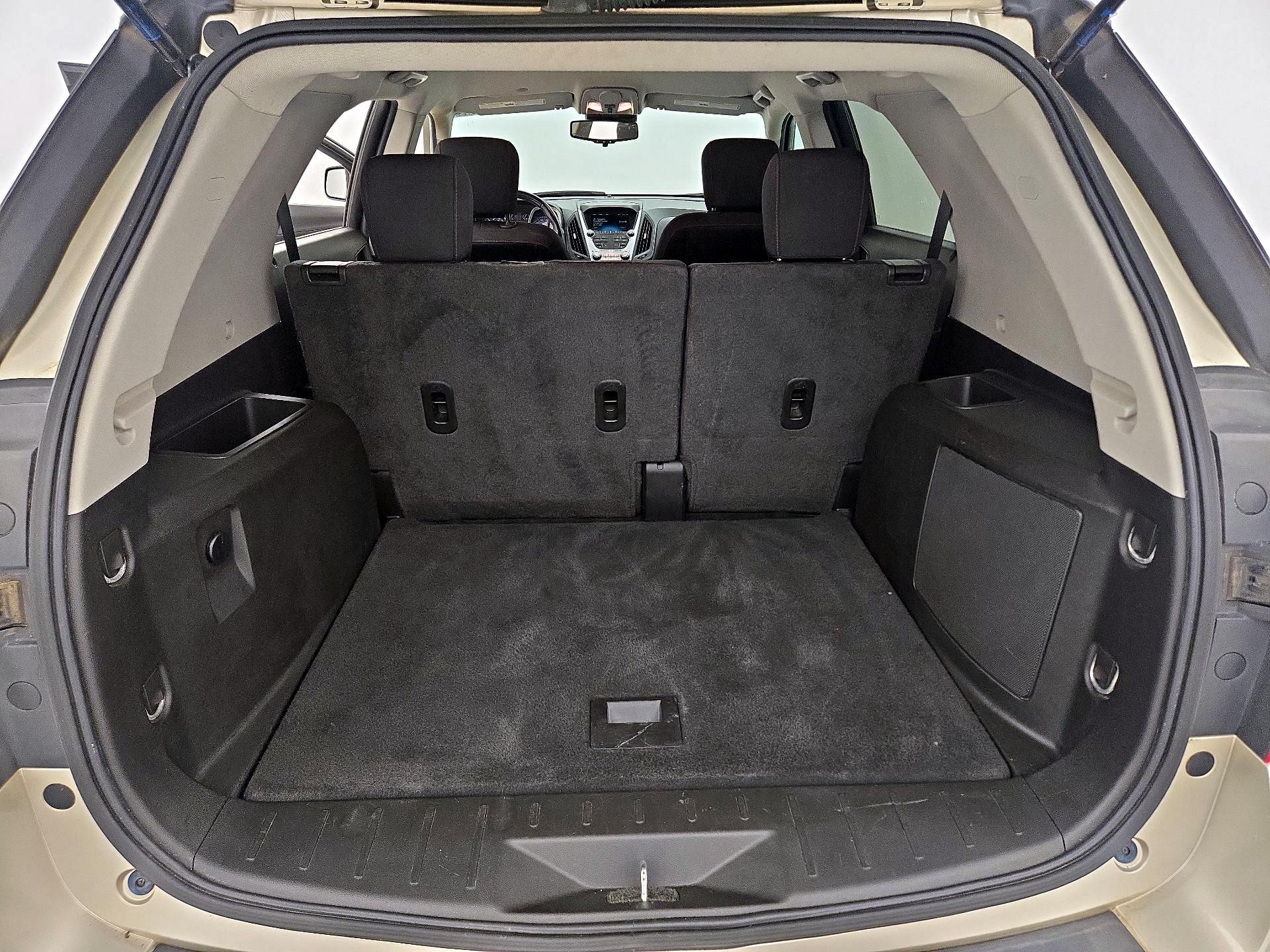 Thumbnail: 2015 Chevrolet Equinox - 18