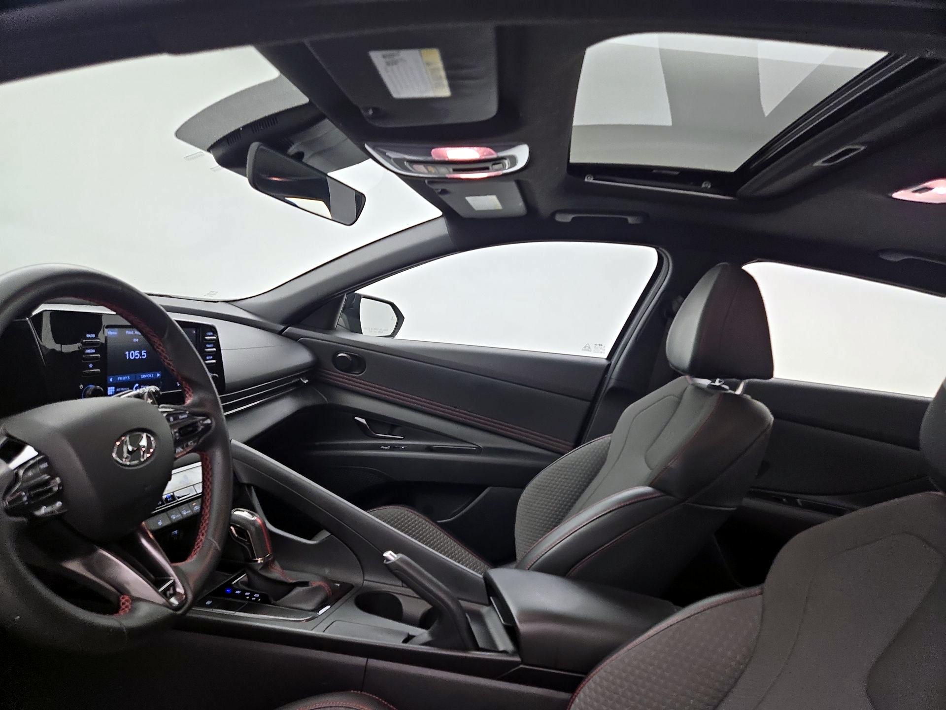 Thumbnail: 2022 Hyundai Elantra - 19