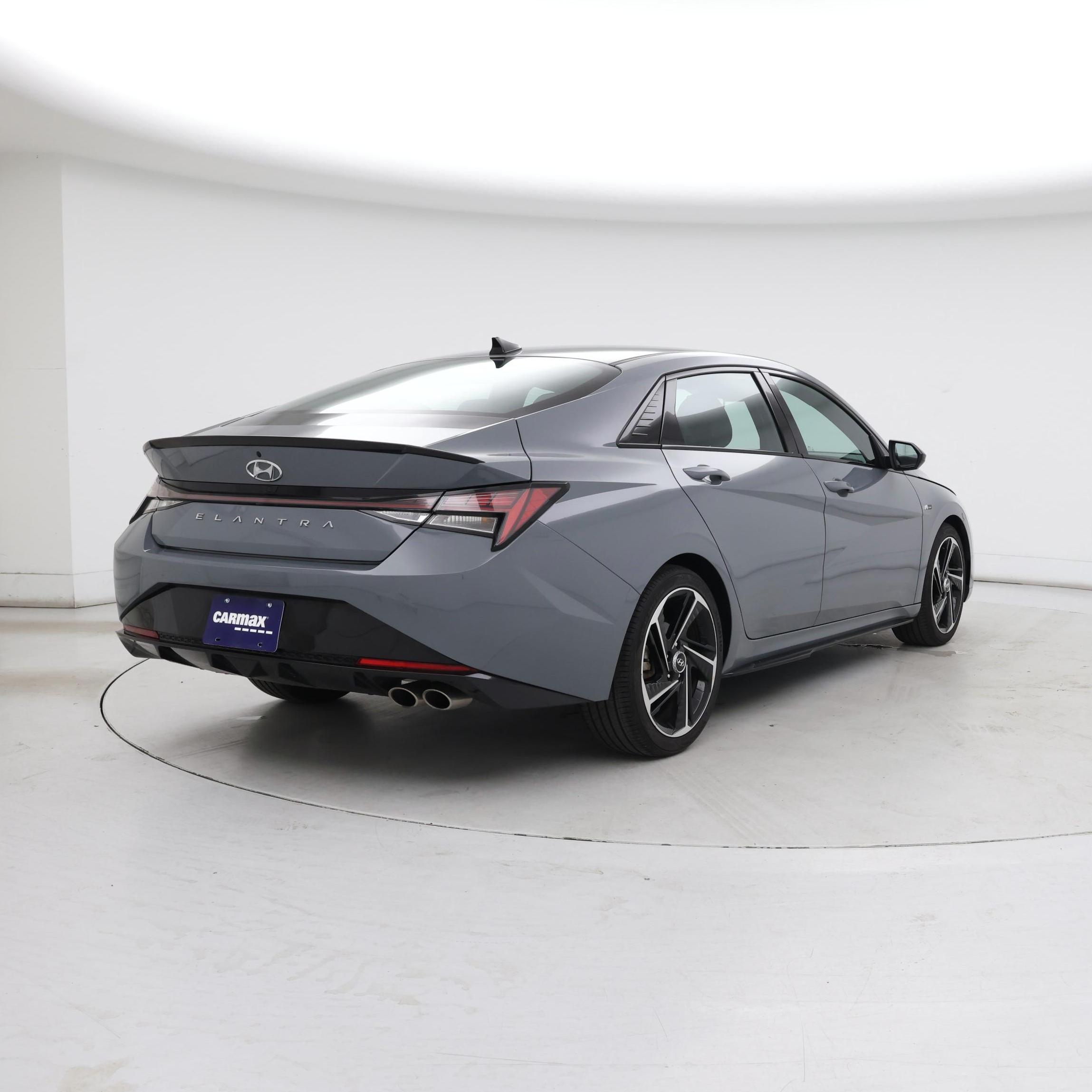Thumbnail: 2022 Hyundai Elantra - 8