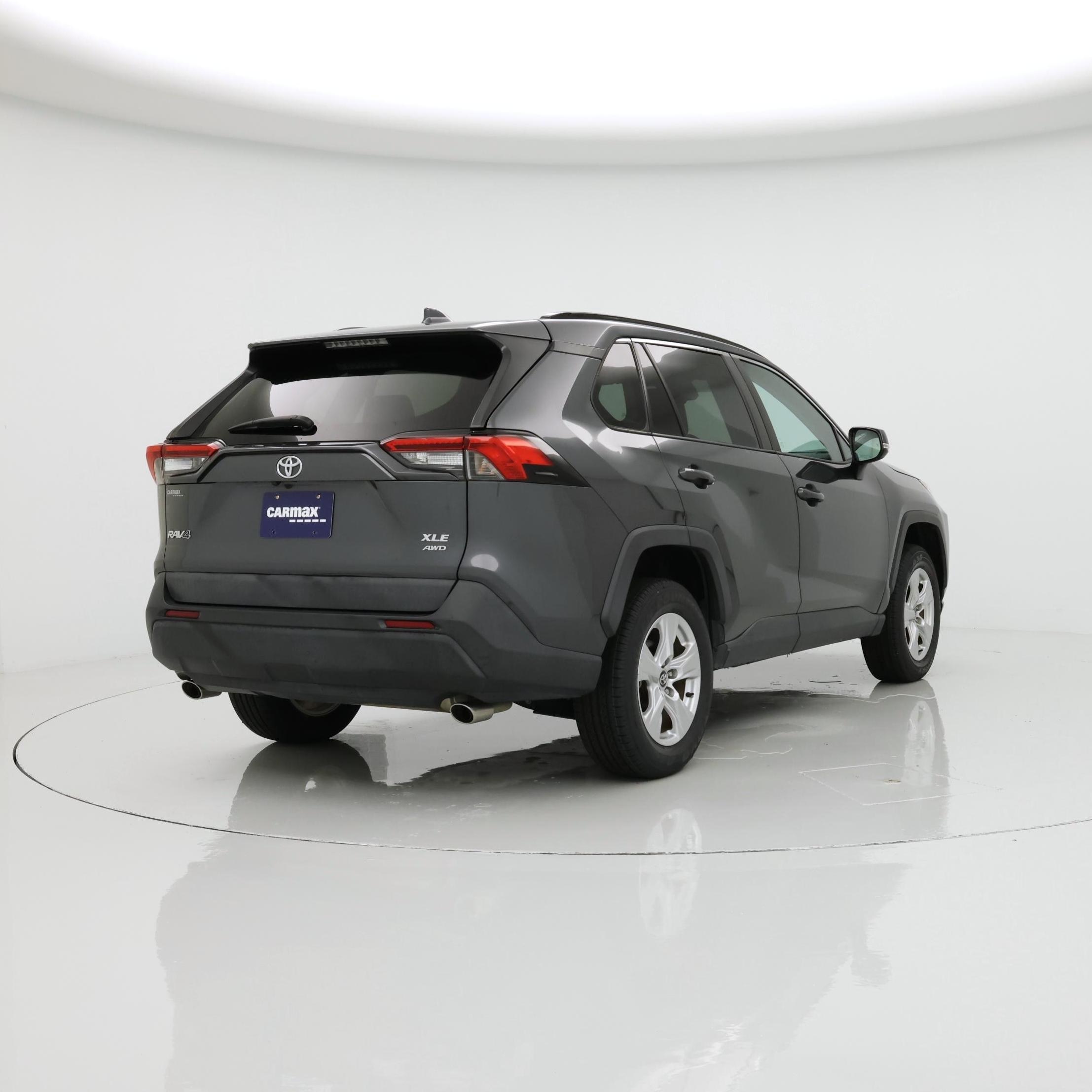 Thumbnail: 2020 Toyota RAV4 - 8