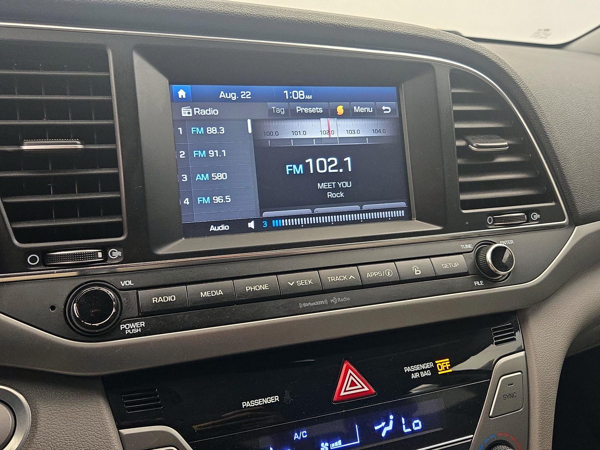 Thumbnail: 2017 Hyundai Elantra - 16