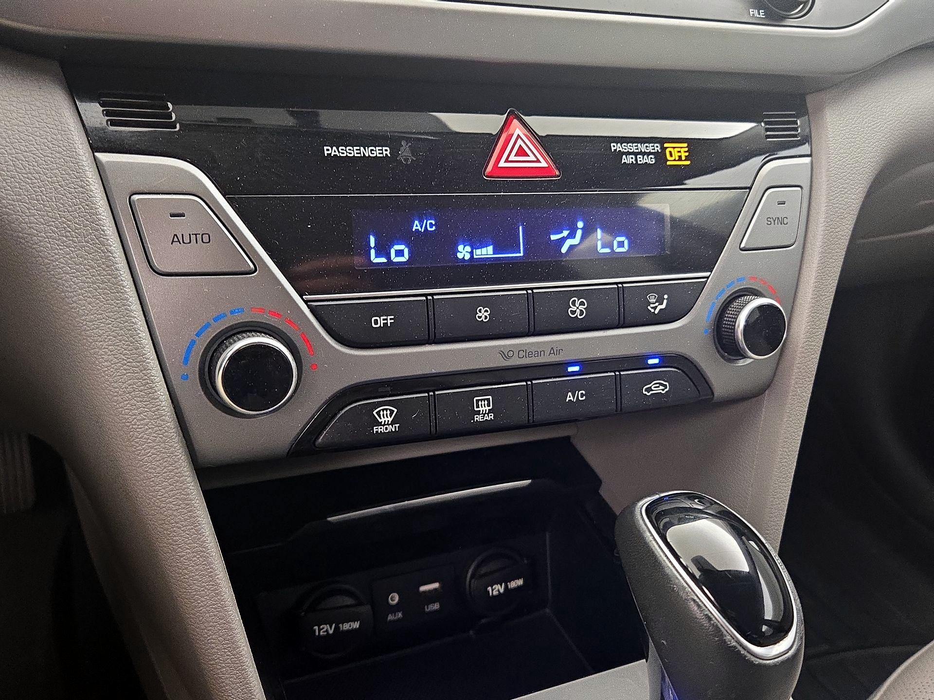 Thumbnail: 2017 Hyundai Elantra - 17