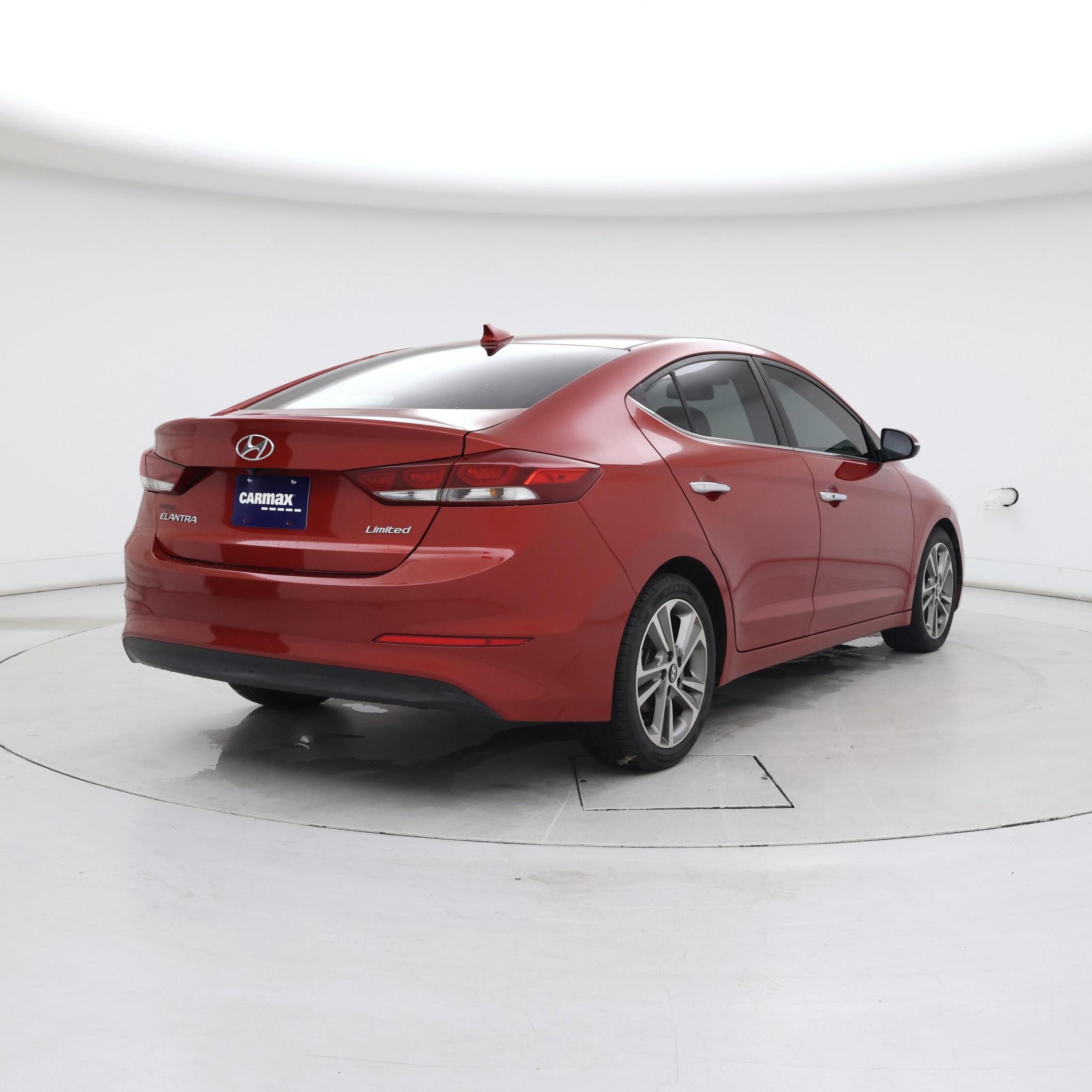 Thumbnail: 2017 Hyundai Elantra - 8