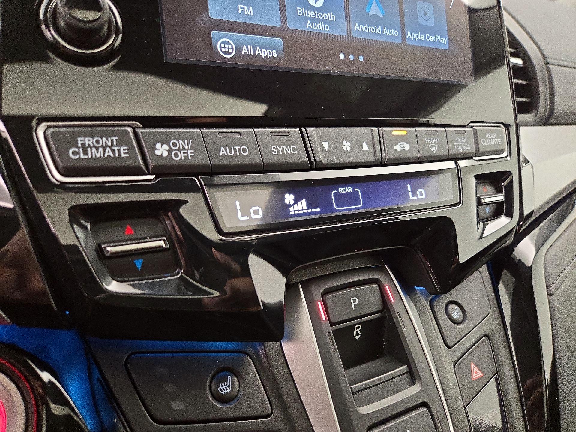 Thumbnail: 2023 Honda Odyssey - 17